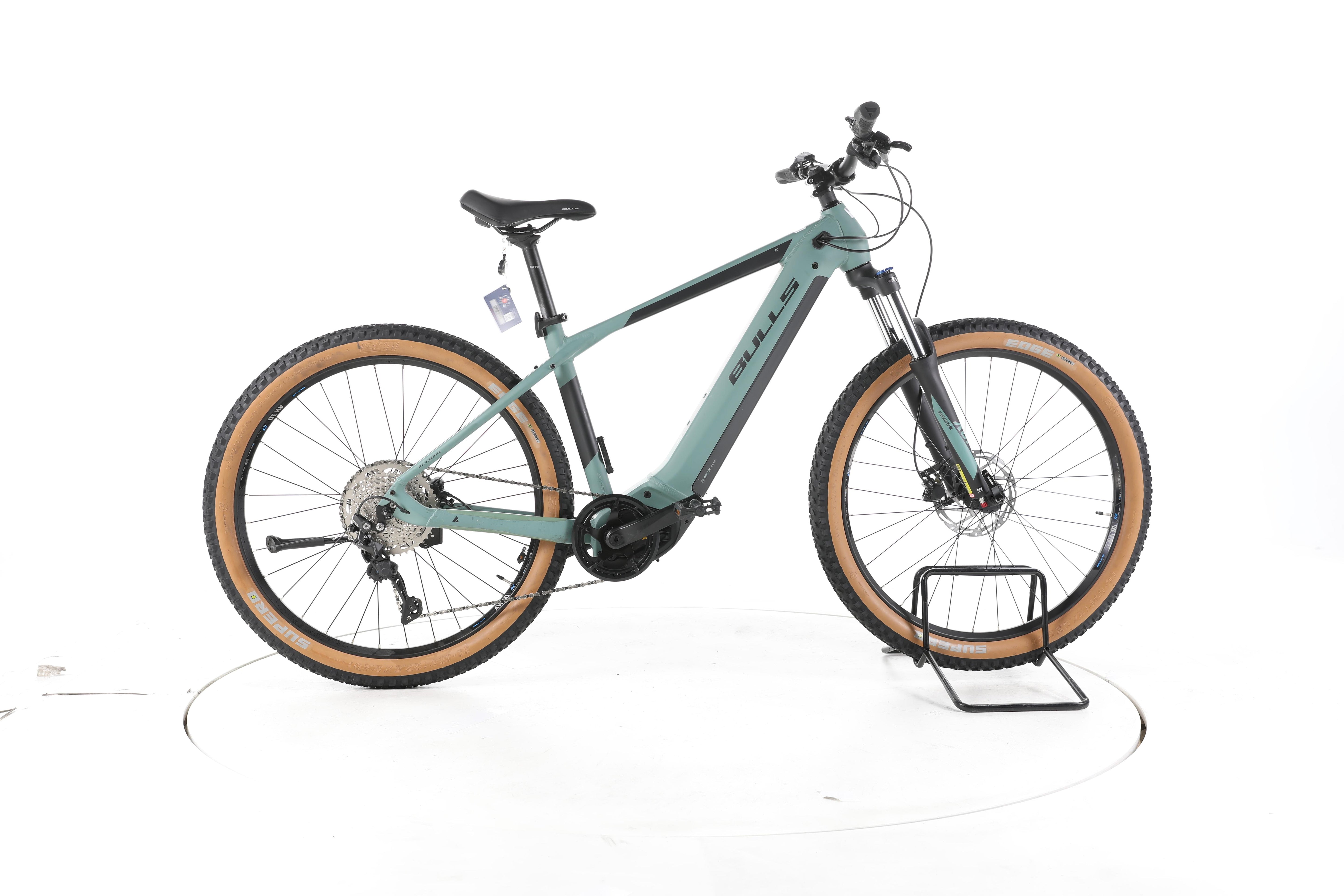 Bulls Copperhead EVO 1 Trekking E-Bike - Image 1