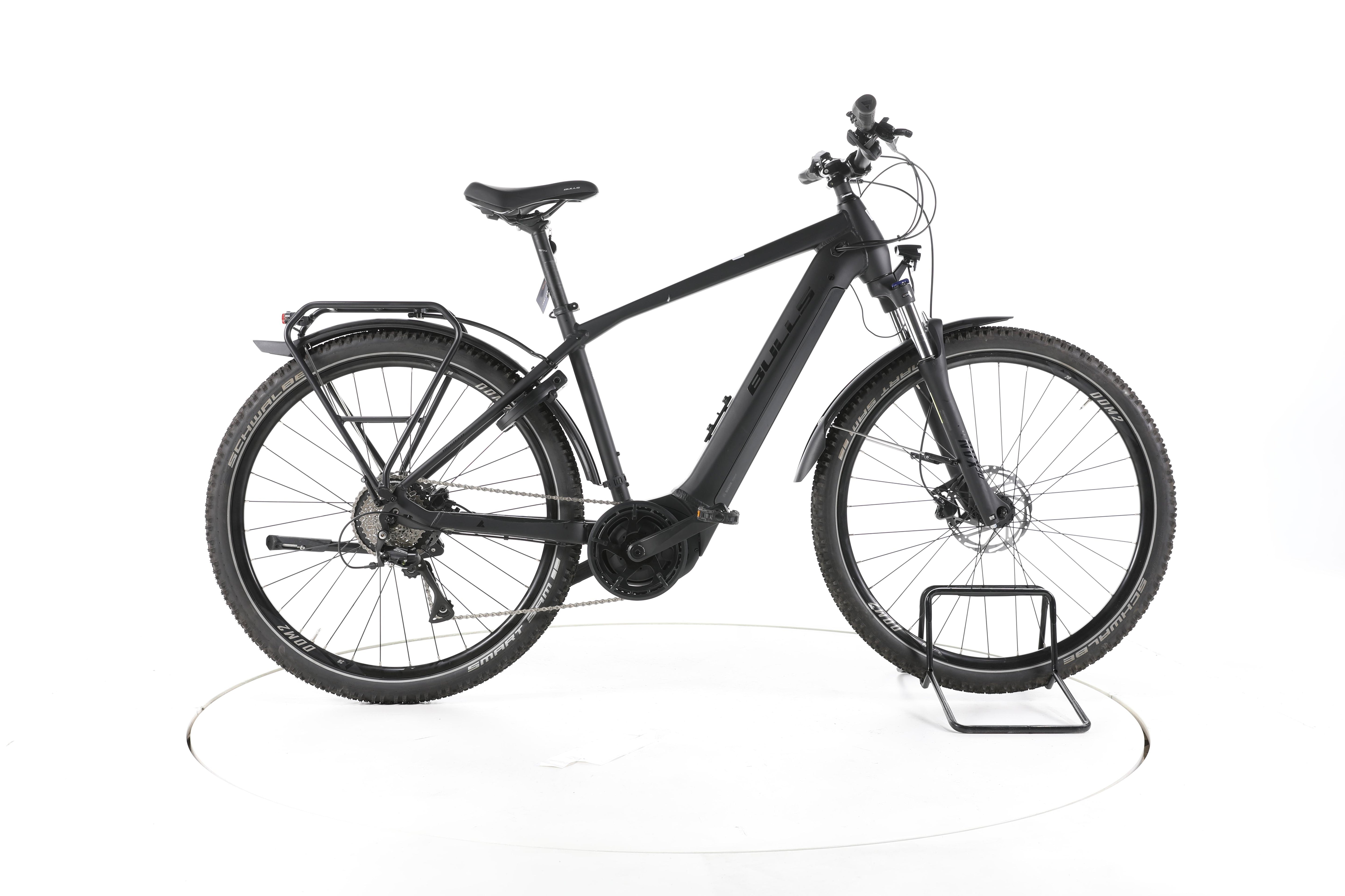 Bulls Cross Flyer Evo 1 Trekking E-Bike - Image 1