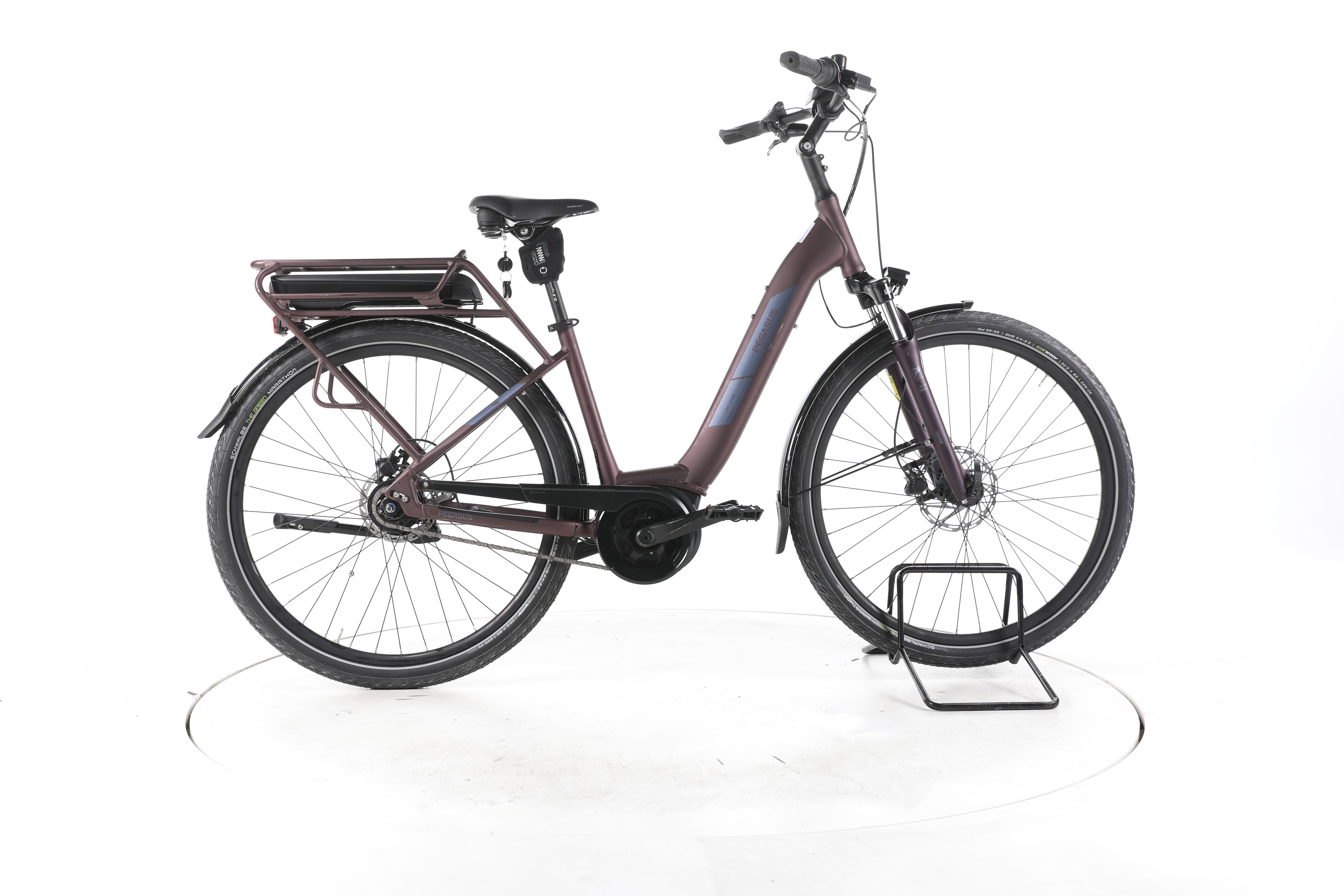 Pegasus Solero E8R Plus City E-Bike Tiefeinsteiger - Image 1