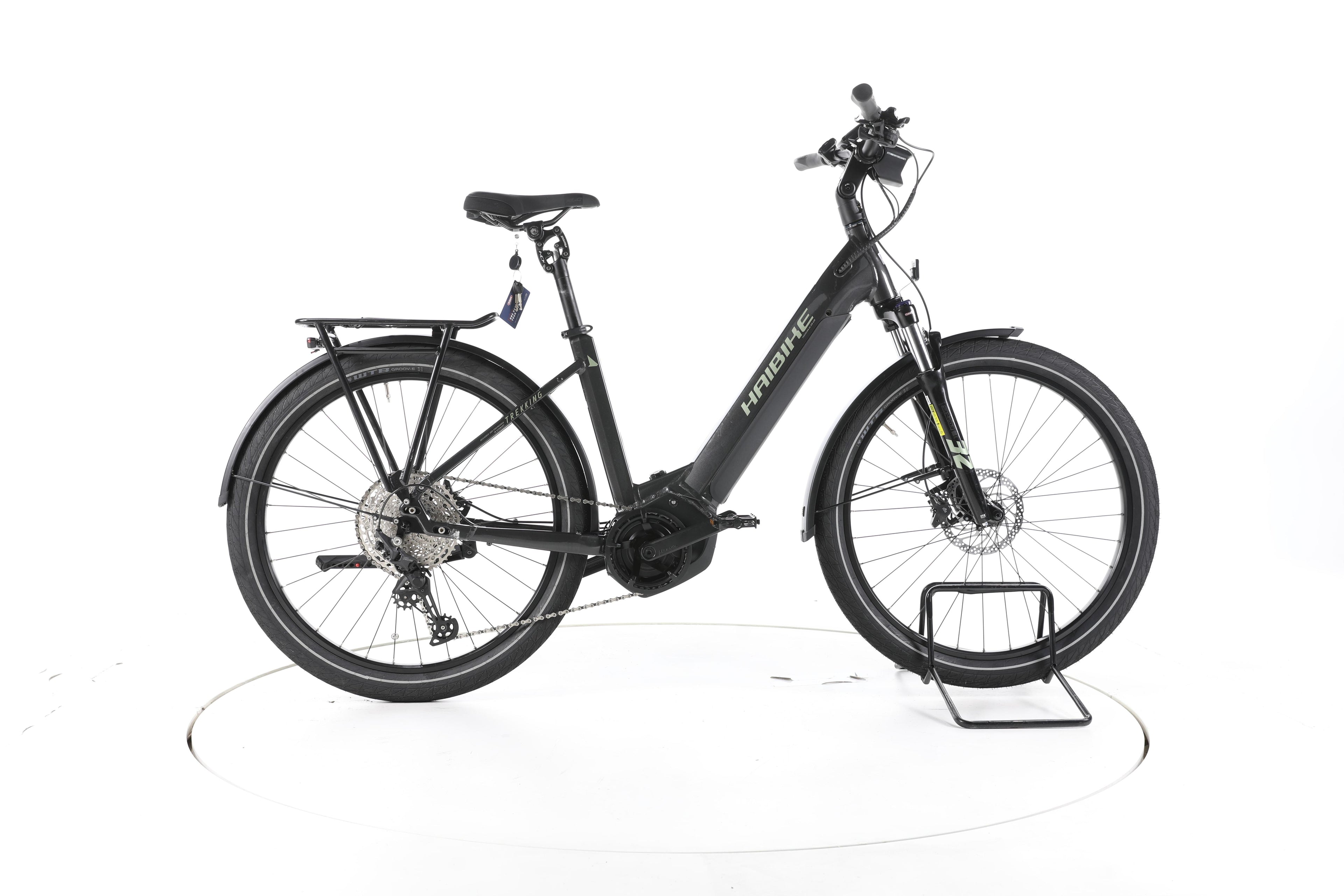 Haibike Trekking 7 Trekking E-Bike Tiefeinsteiger - Image 1