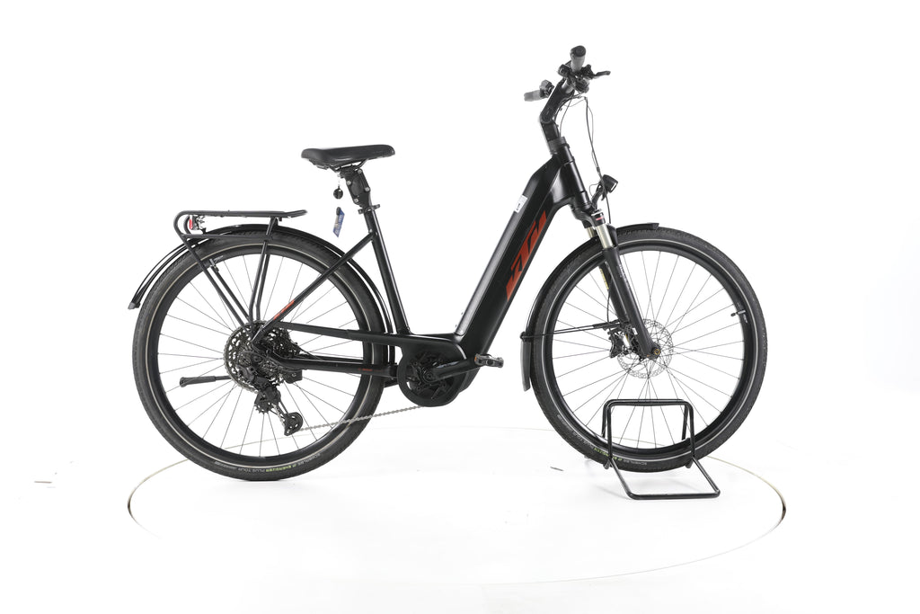 KTM Macina Ultimate XTS Trekking E-Bike Tiefeinsteiger - Image 1