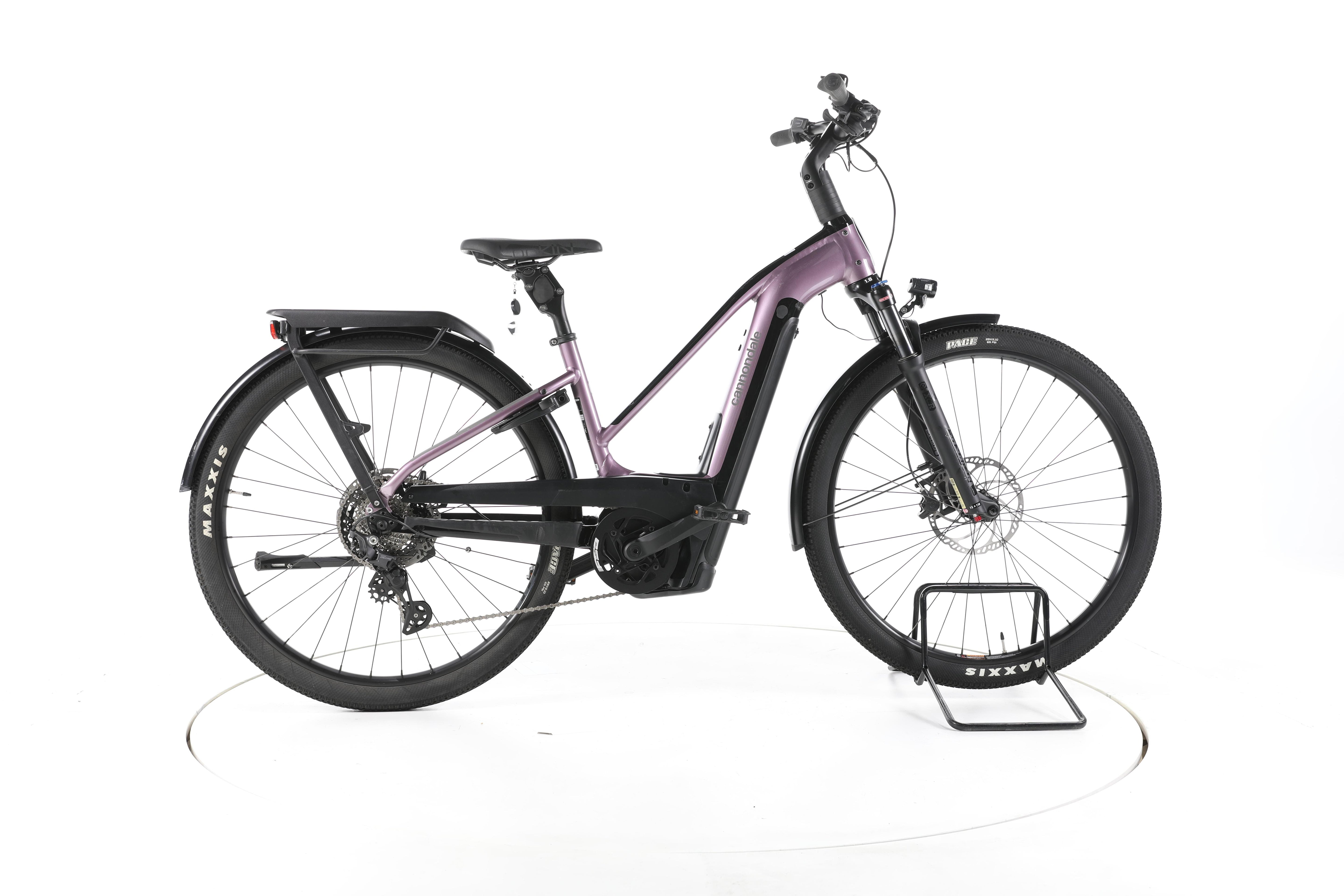 Cannondale Tesoro NEO X1 Trekking E-Bike - Image 1