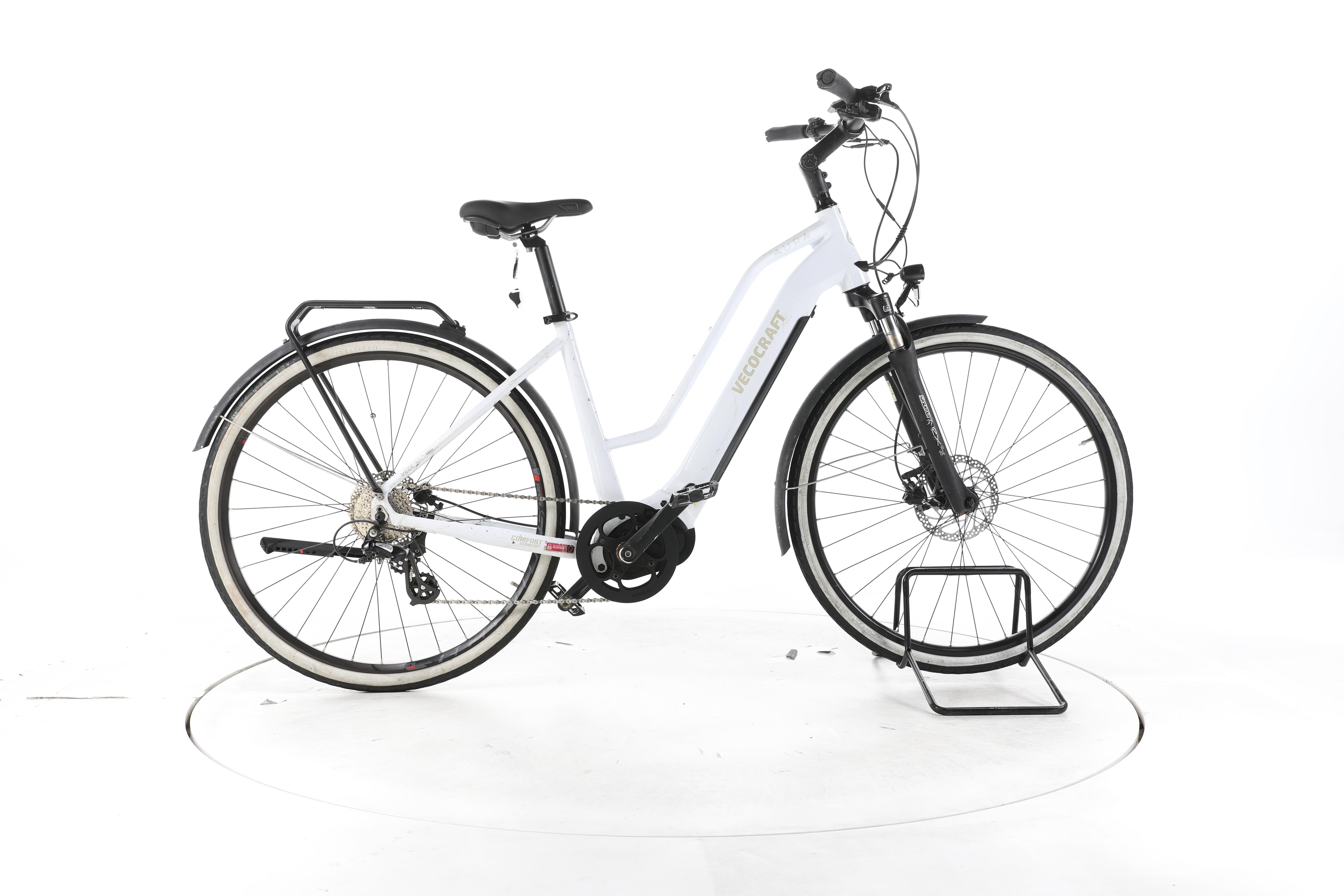 Vecocraft Aura Trekking E-Bike Tiefeinsteiger - Image 1