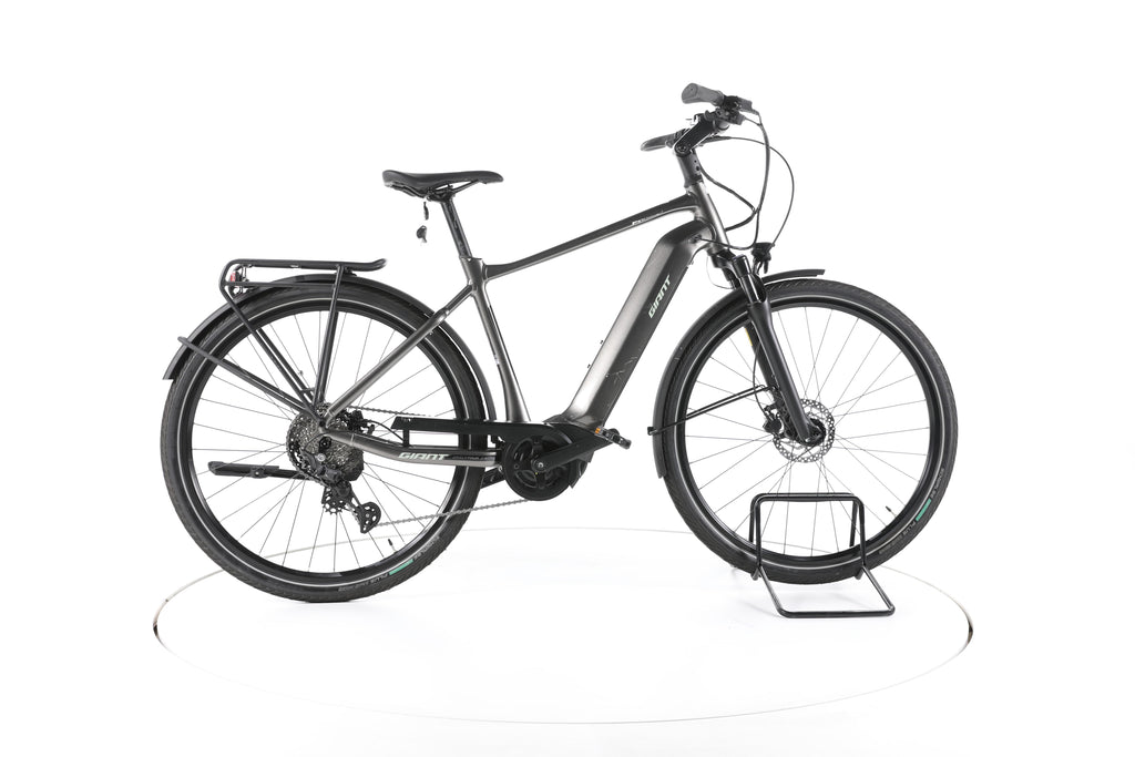 Giant Dailytour E+2 Trekking E-Bike - Image 1
