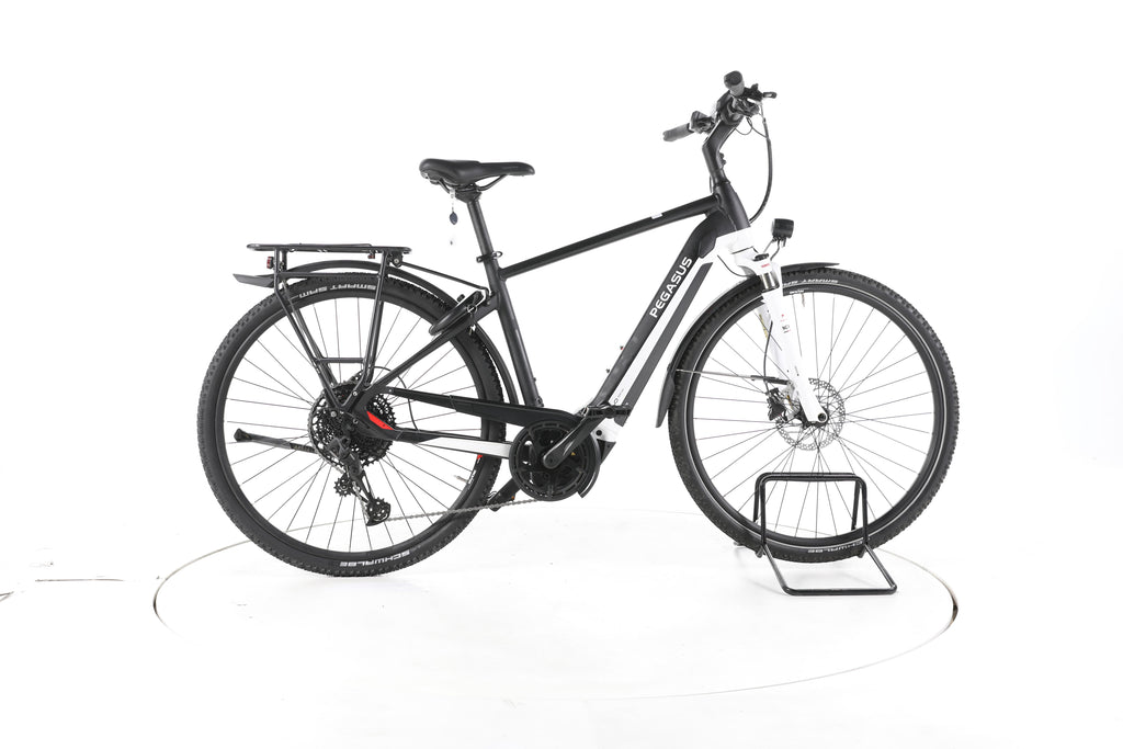 Pegasus Premio Evo 12 Lite Cross Trekking E-Bike - Image 1