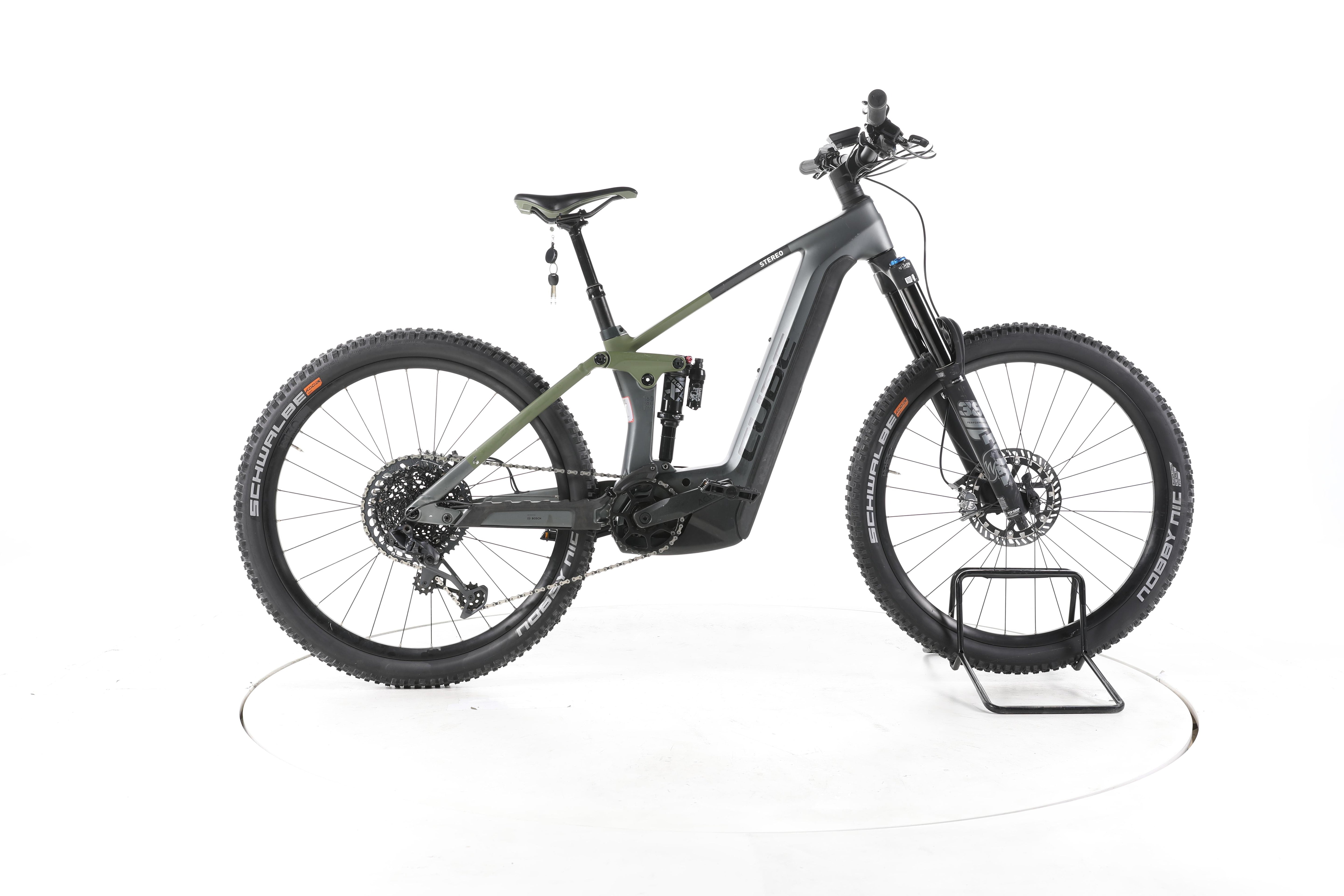 Cube Stereo Hybrid 160 HPC TM E-Bike Fully Carbon - Image 1