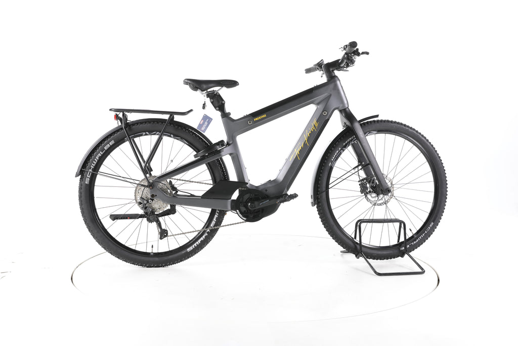 Kneissl Design Urban Prestige Trekking E-Bike Carbon - Image 1