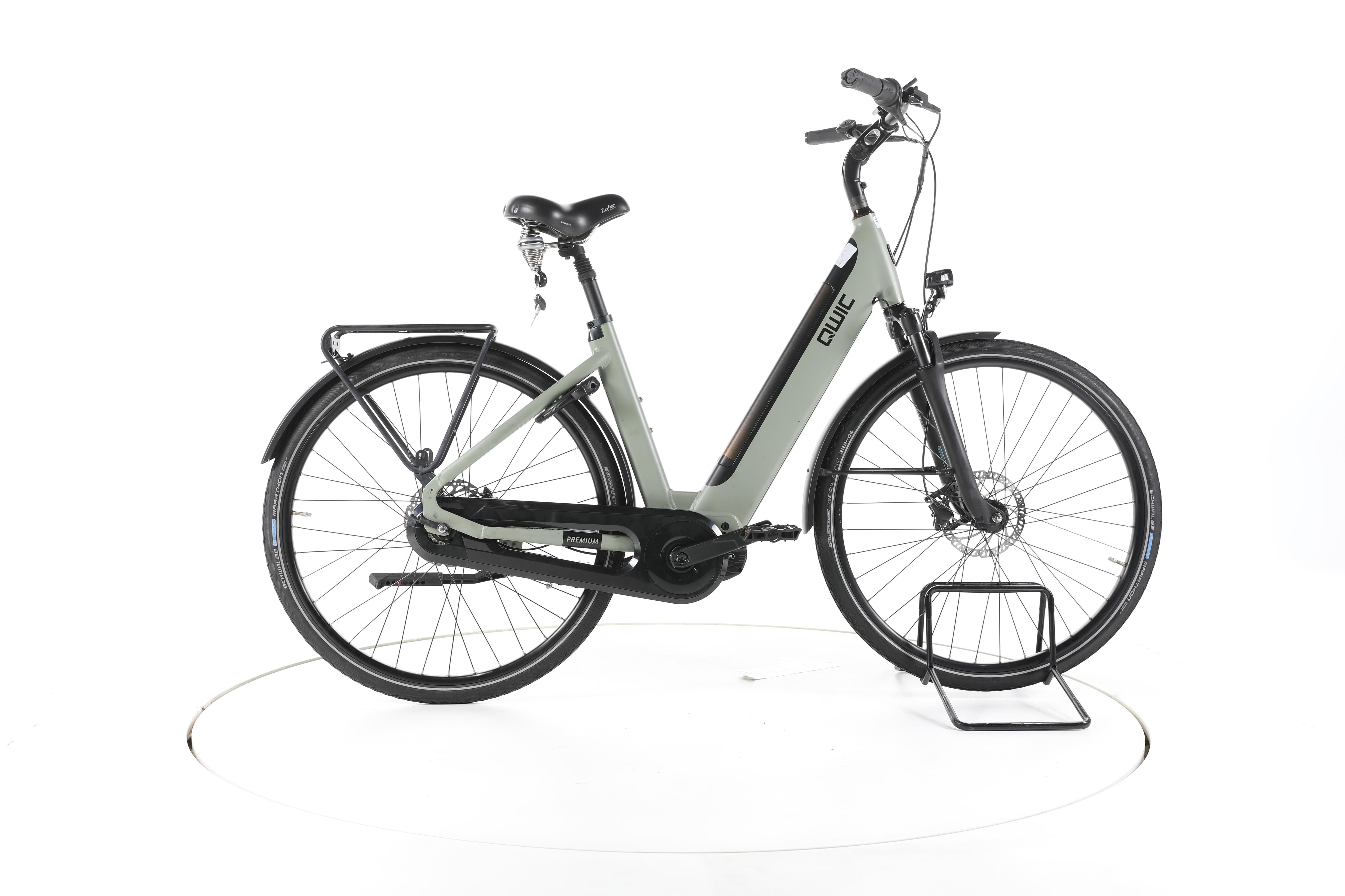 QWIC Premium I MN8+c City E-Bike Tiefeinsteiger - Image 1