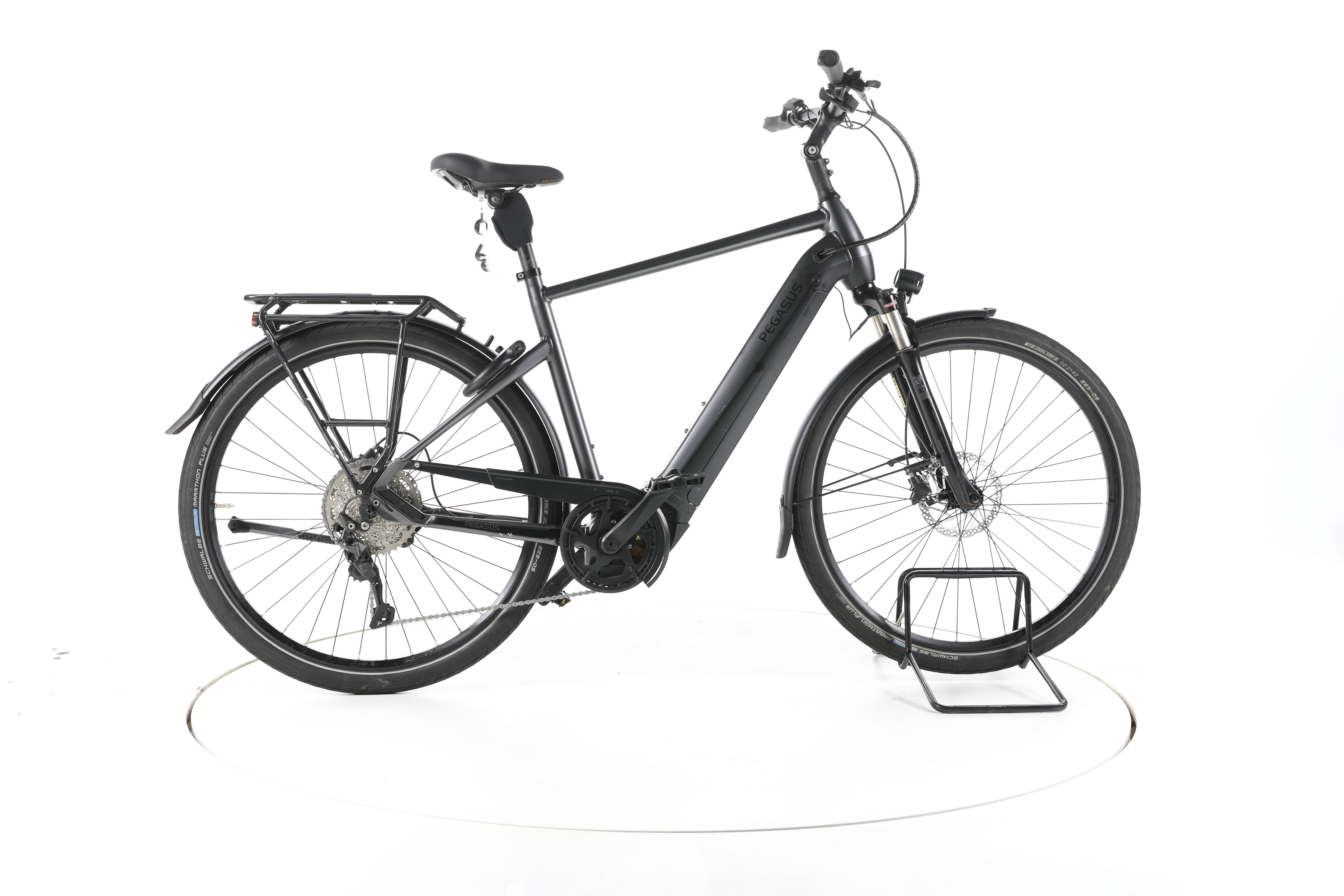 Pegasus Premio EVO 10 Lite Trekking E-Bike - Image 1