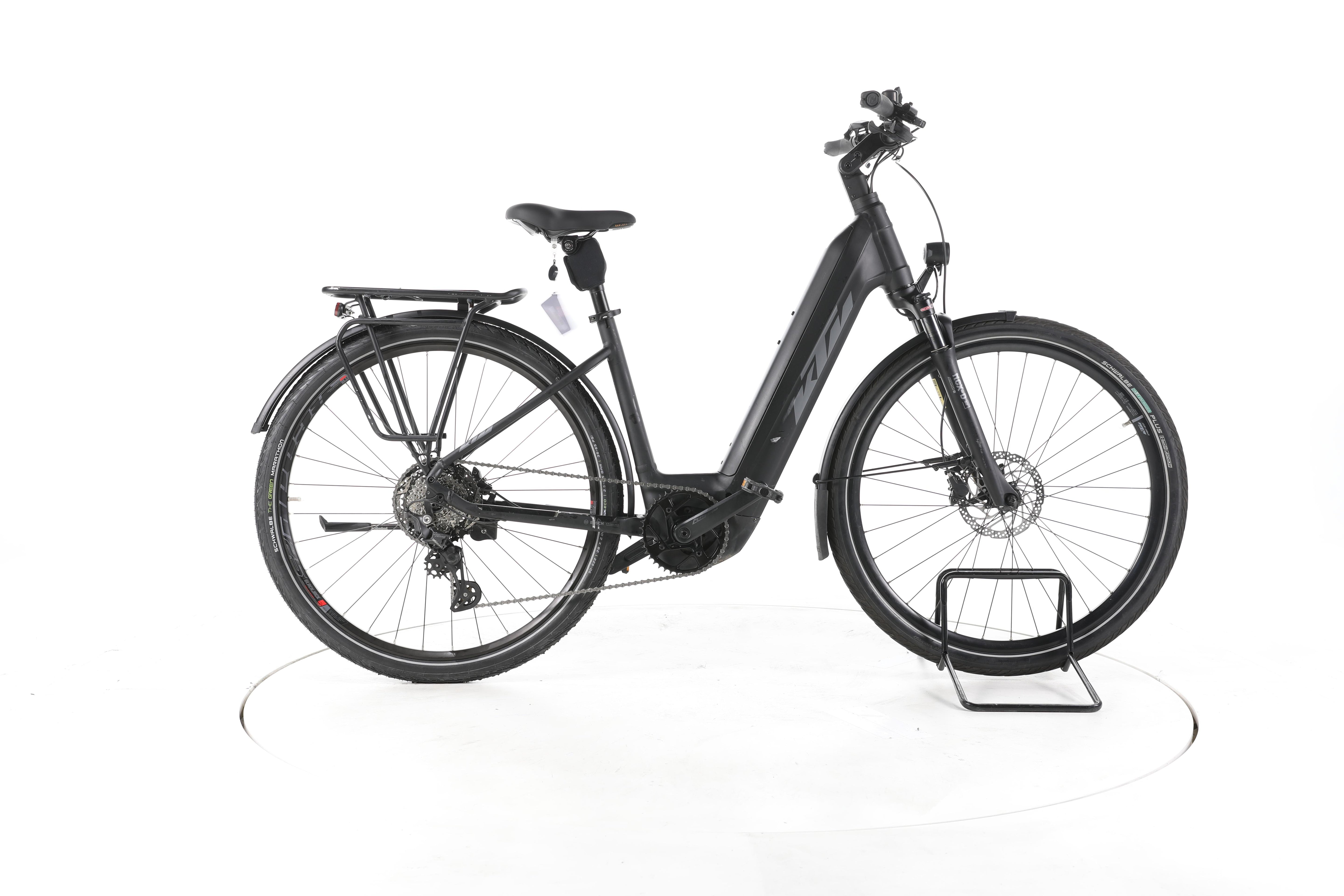 KTM Cento 10 Plus Trekking E-Bike Tiefeinsteiger - Image 1