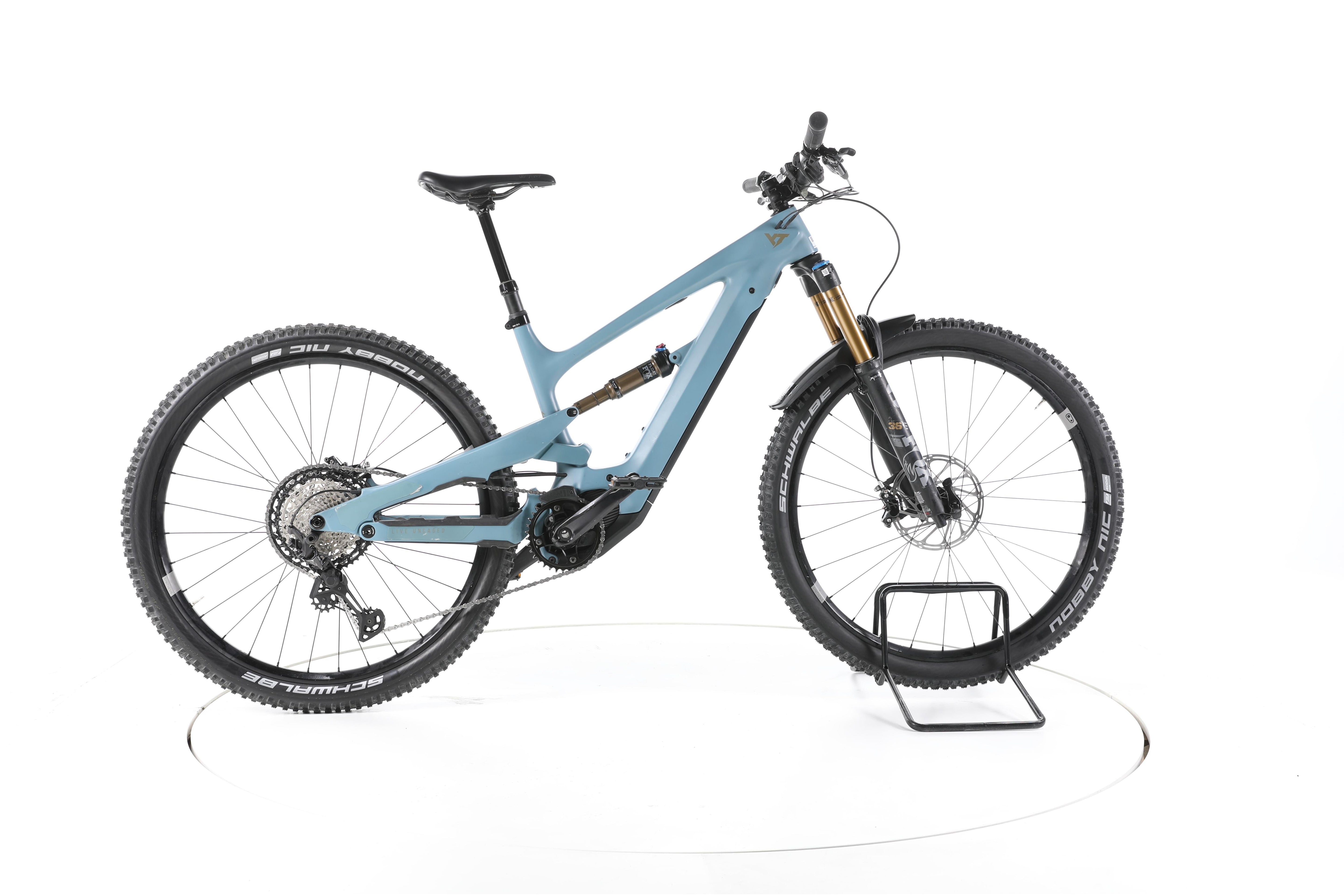 YT Decoy 29 CF CORE 4 E-Bike Fully Carbon - Image 1