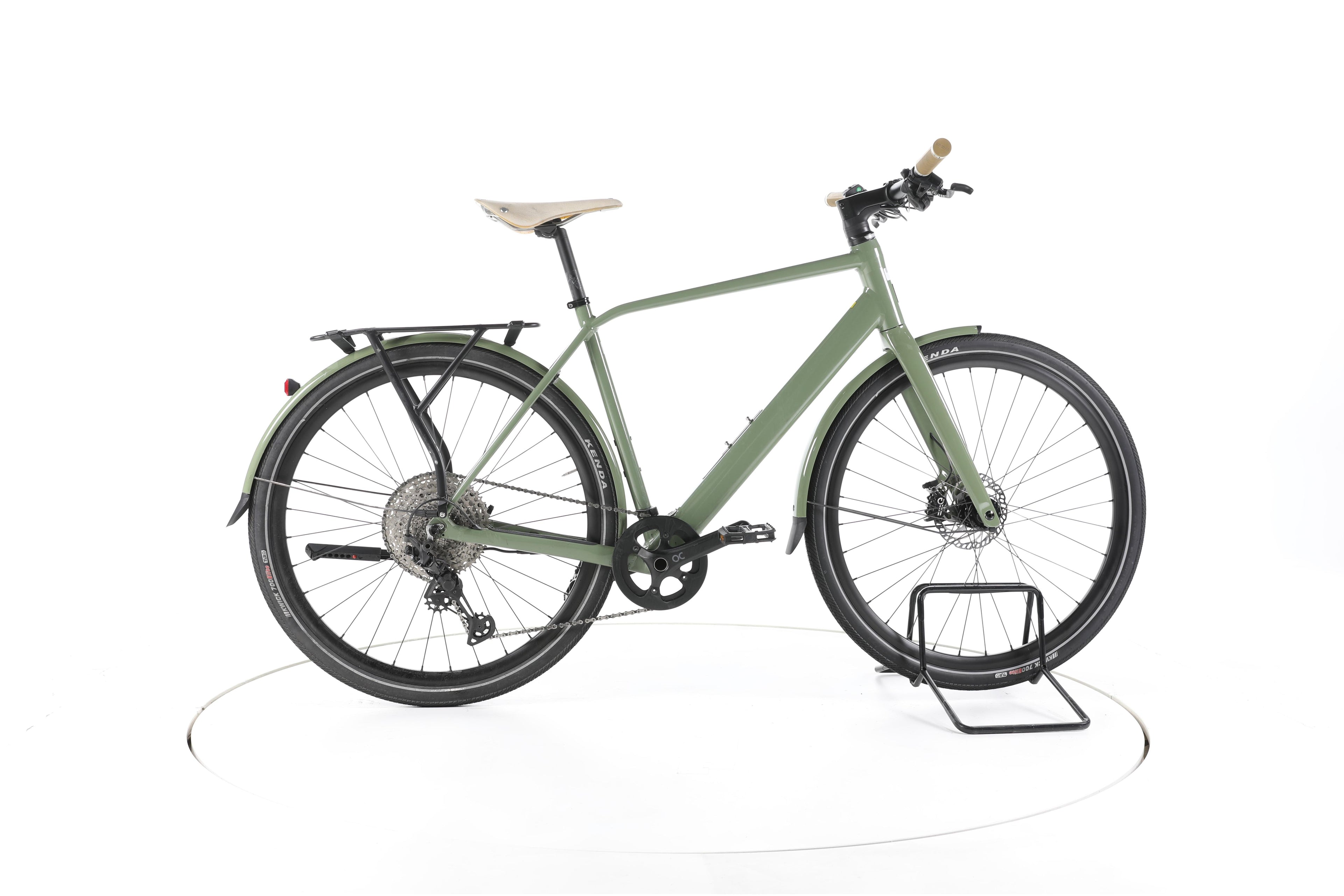 Orbea Vibe H10 EQ Trekking E-Bike - Image 1