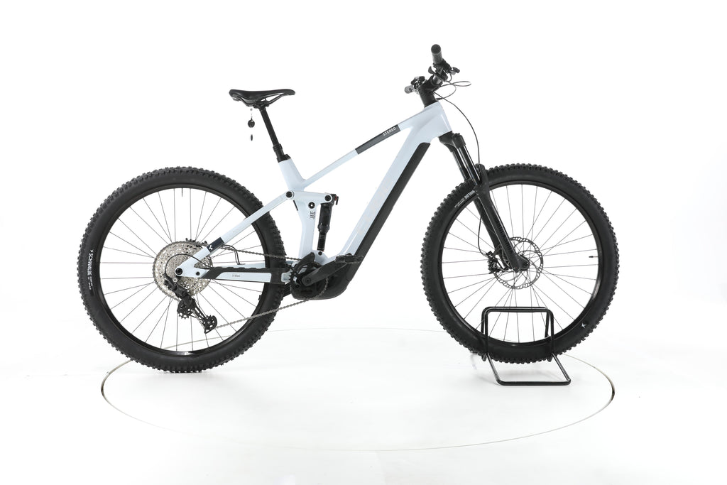 Cube Stereo Hybrid 140 HPC Pro Fully E-Bike Carbon - Image 1