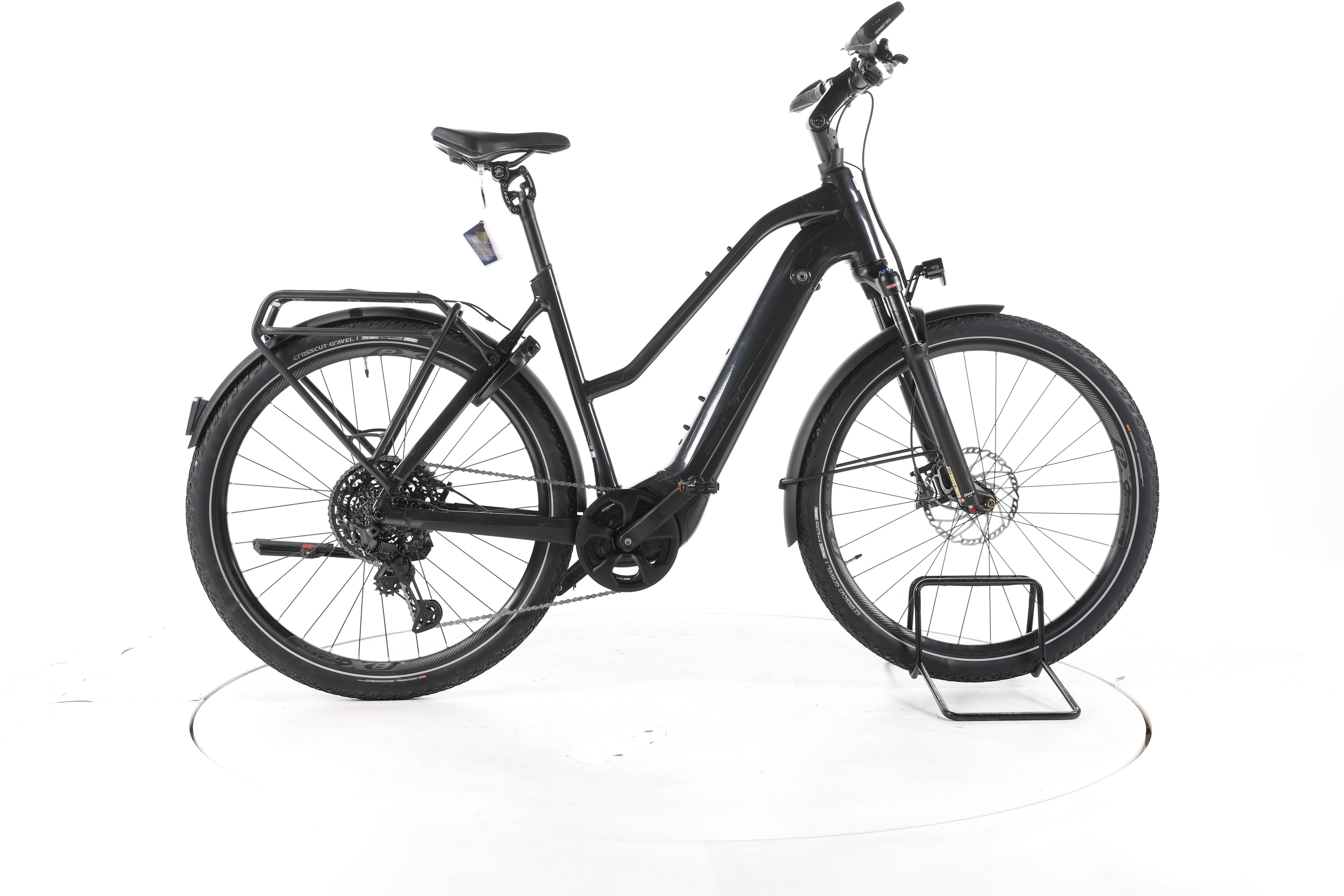 Giant Explore E+ Pro 0 Trekking E-Bike 2024 - Image 1