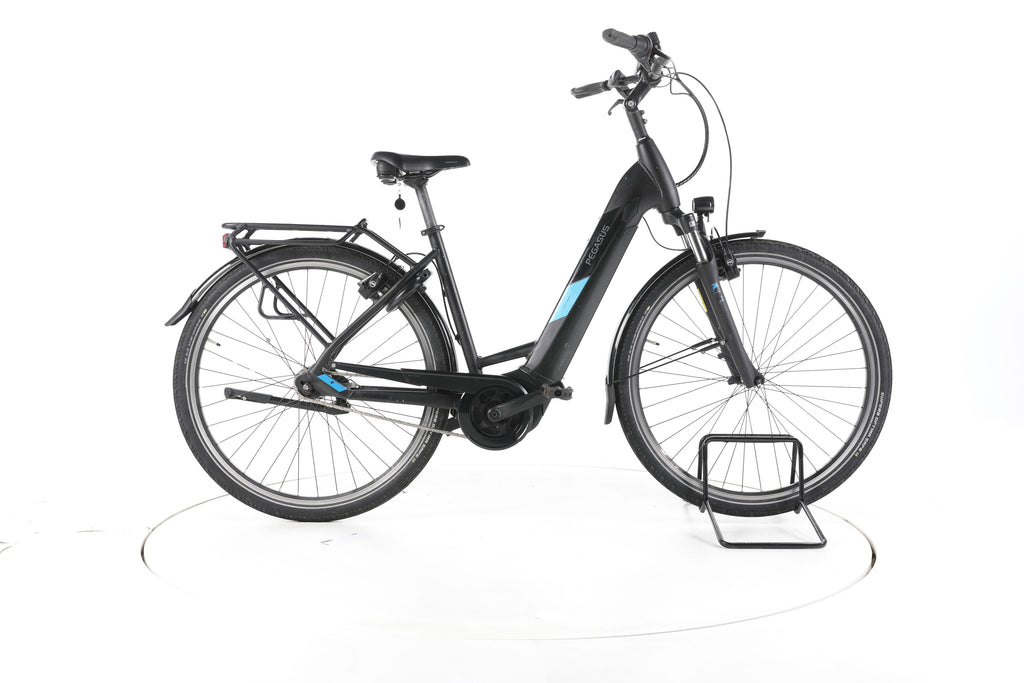 Pegasus Solero EVO 7R Plus City E-Bike Tiefeinsteiger - Image 1