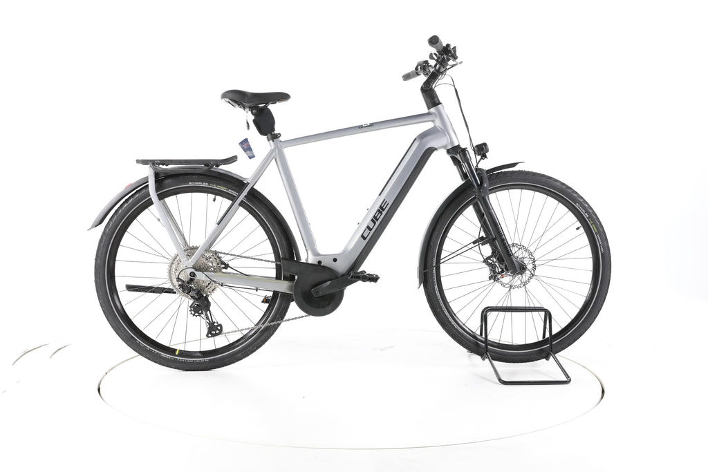 Cube Kathmandu Hybrid SLX Trekking E-Bike - Image 1