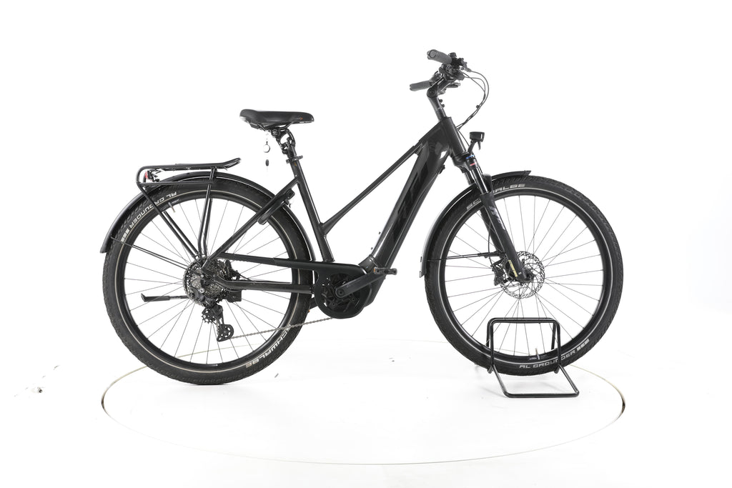 KTM Macina Gran 620 Trekking E-Bike - Image 1