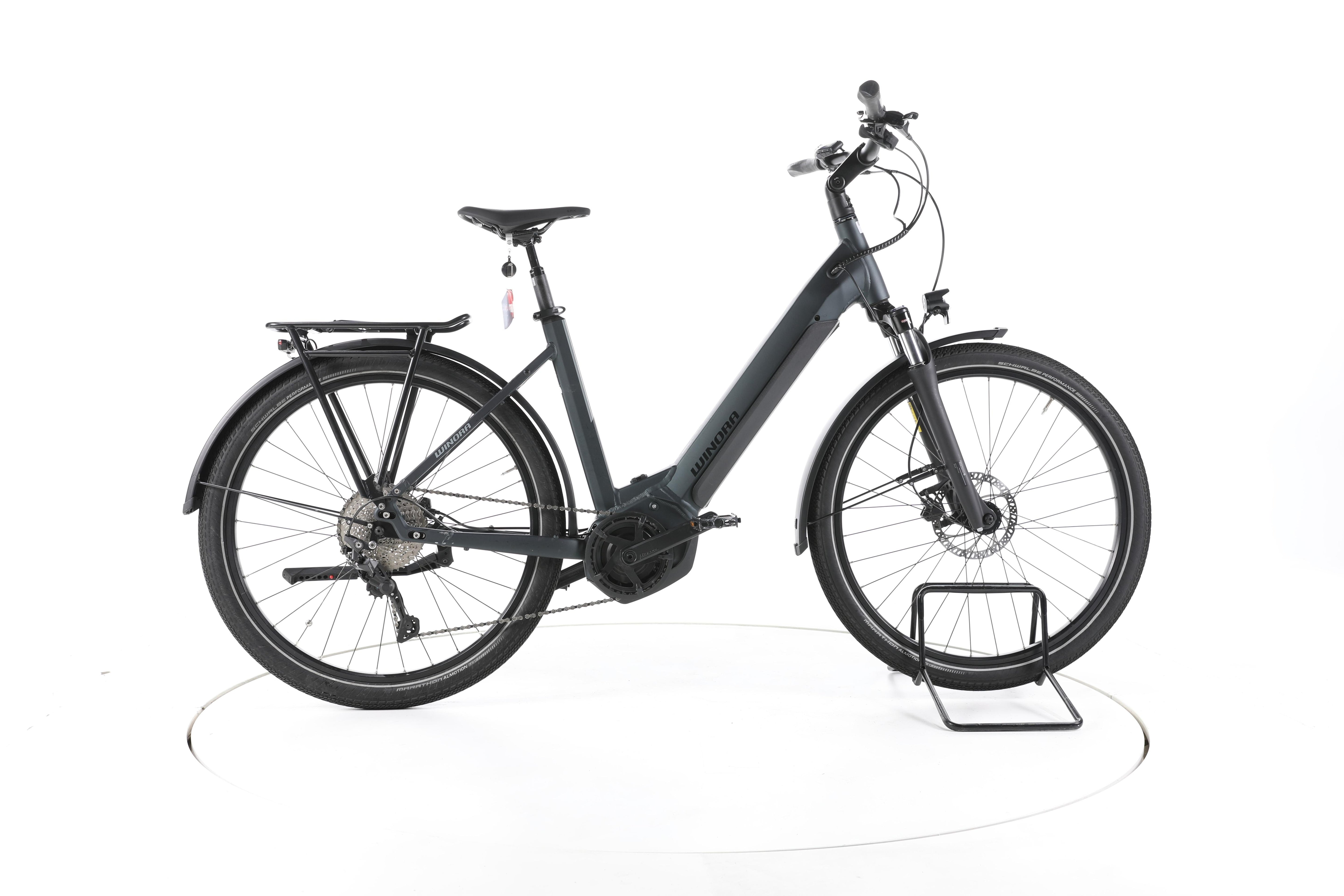 Winora Yucatan 10 Trekking E-Bike Tiefeinsteiger - Image 1