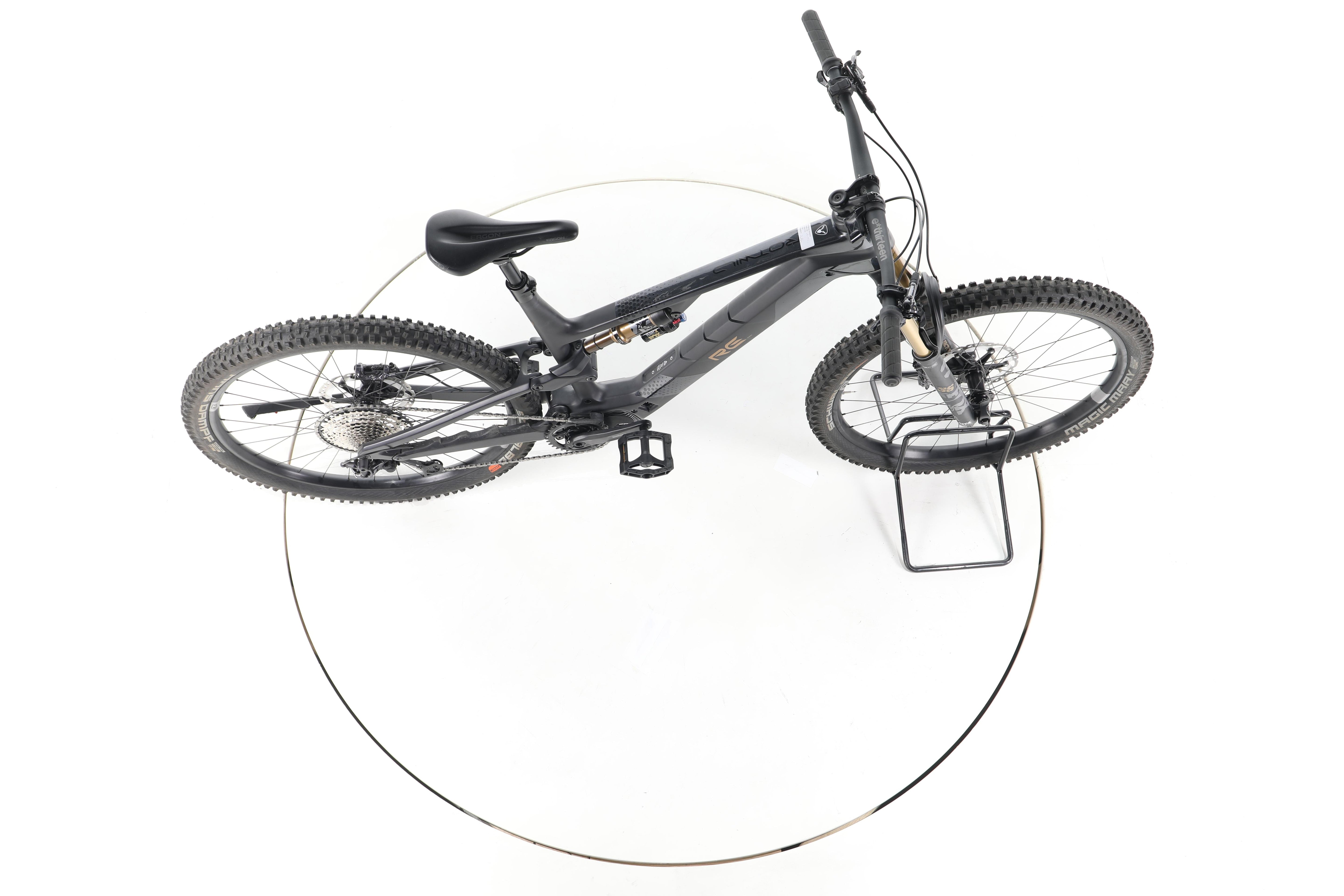 Rotwild R.E375 Core Fully E-Bike Carbon - Image 1