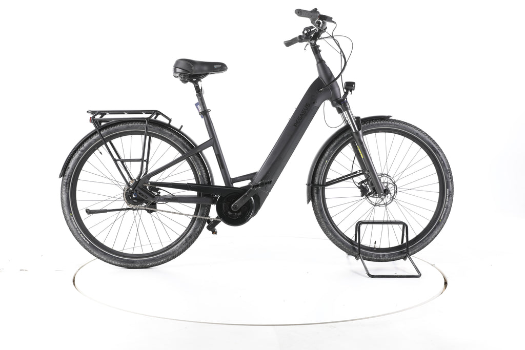 Pegasus Savino EVO 5R City E-Bike Tiefeinsteiger - Image 1