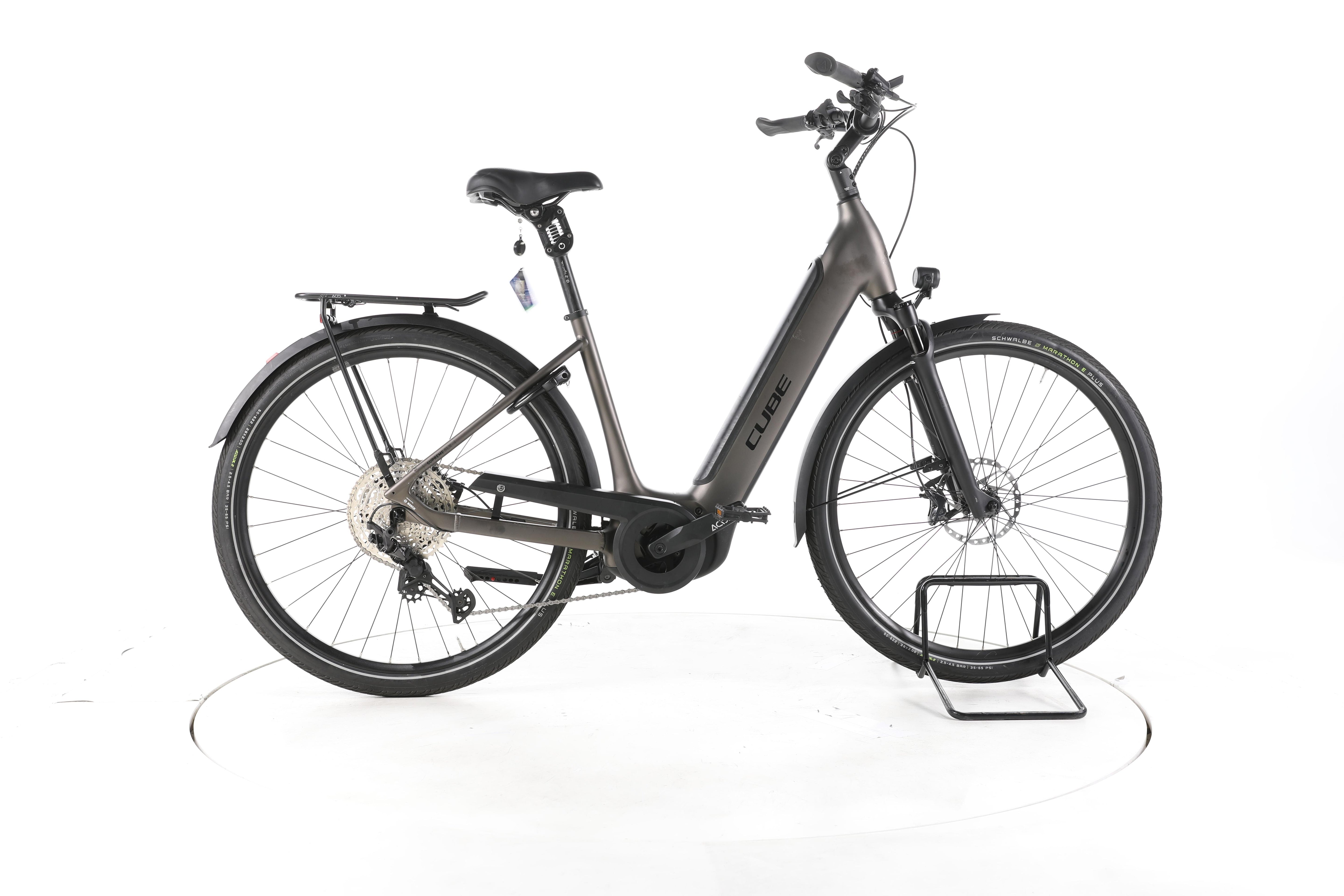 Cube Supreme Sport Hybrid SLX Trekking E-Bike Tiefeinsteiger - Image 1