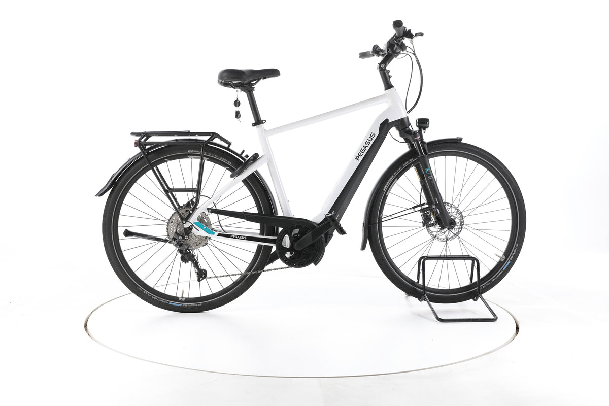 Pegasus Premio EVO Lite Trekking E-Bike - Image 1