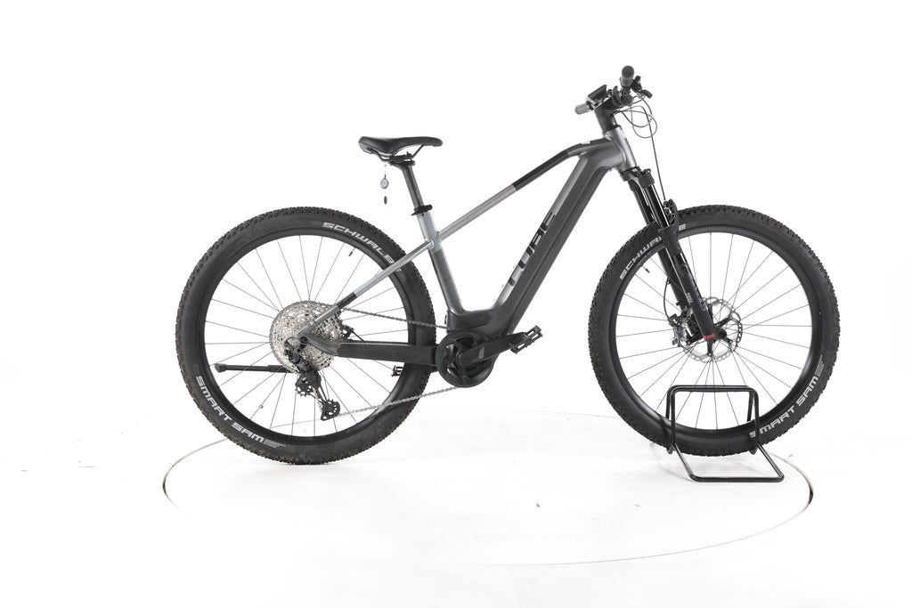 Cube Reaction Hybrid SLT Trekking E-Bike - Image 1