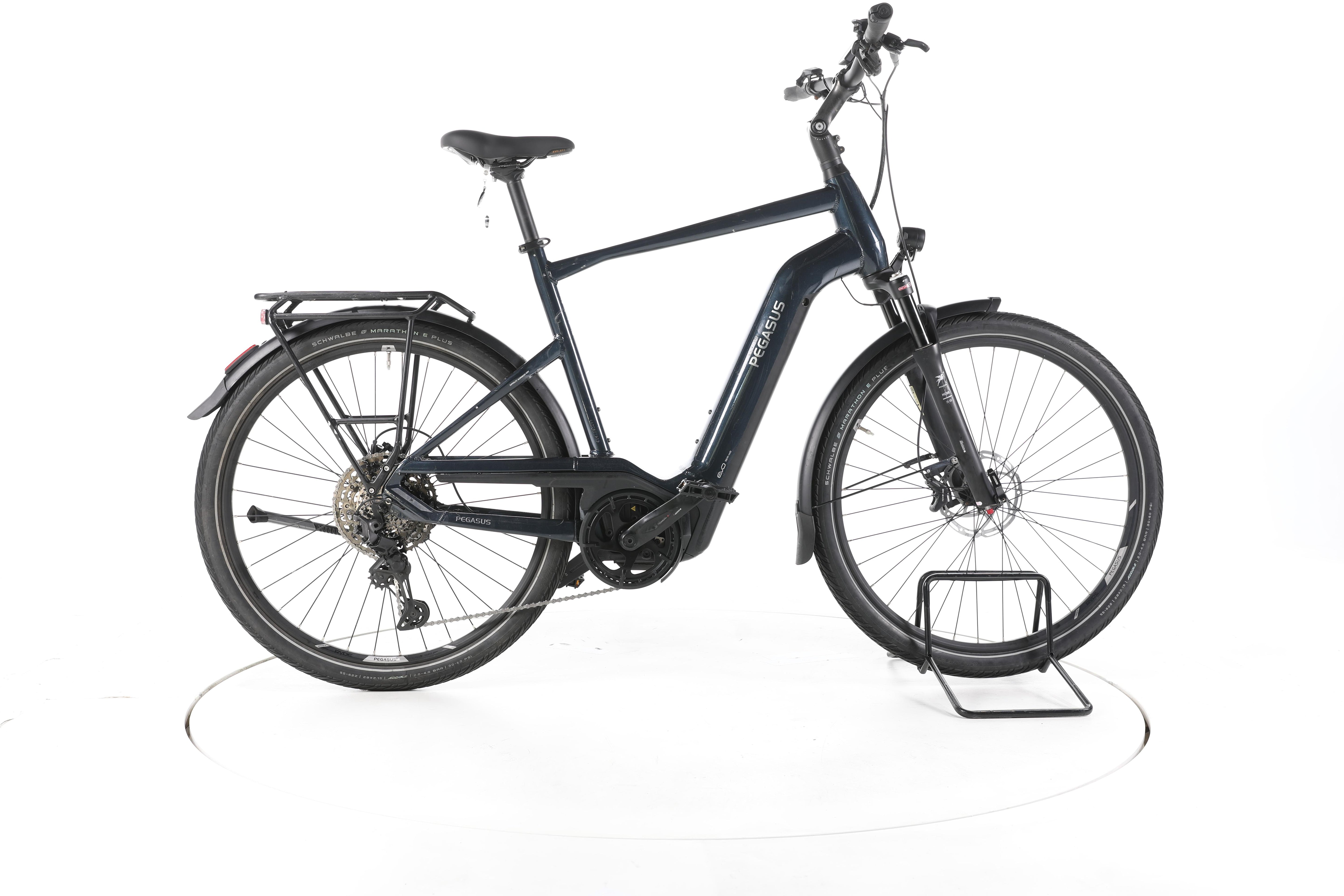 Pegasus Premio Evo 11 40Years Trekking E-Bike - Image 1