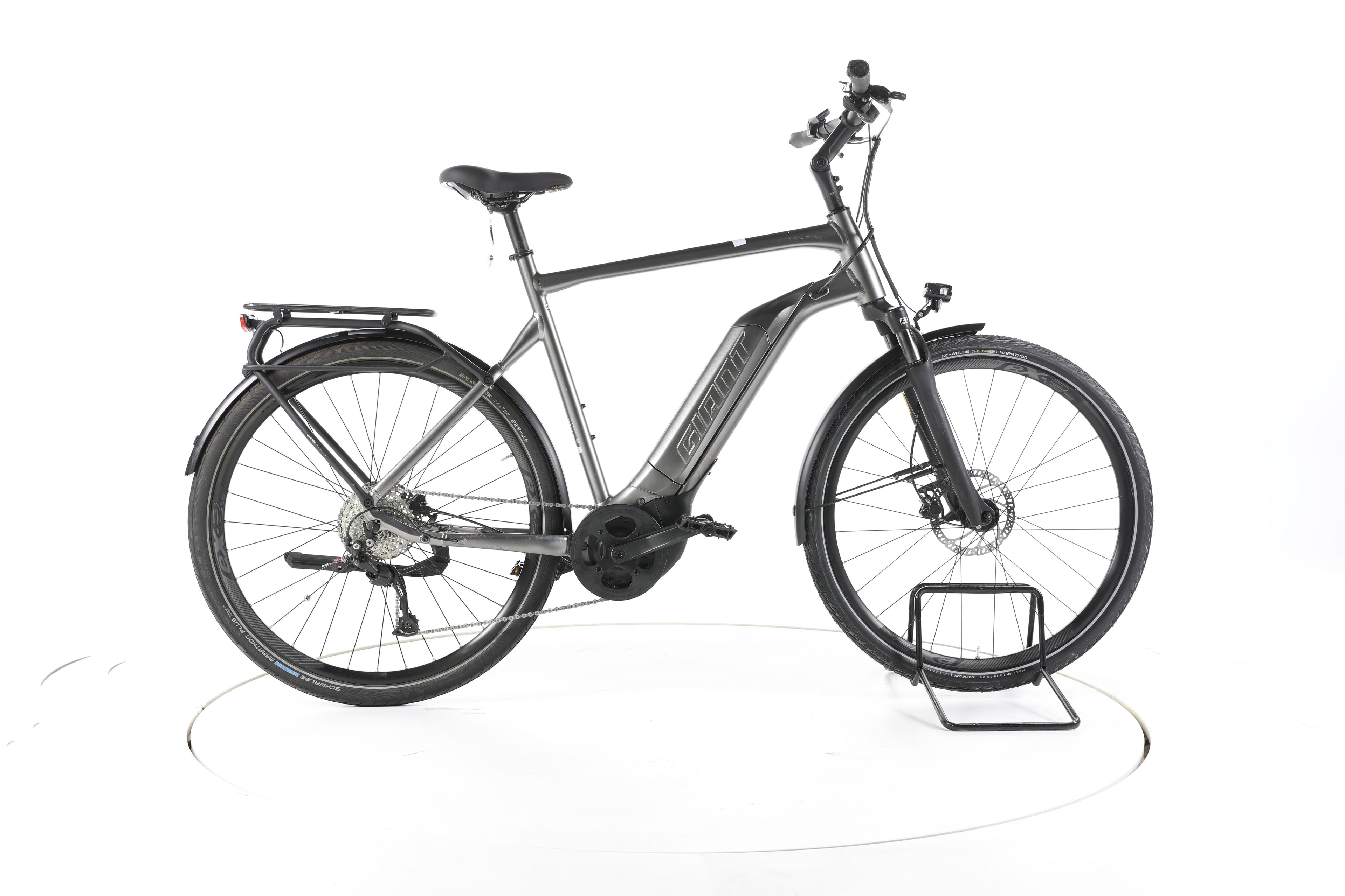 Giant Explore E+ 3 Trekking E-Bike 2023 - Image 1