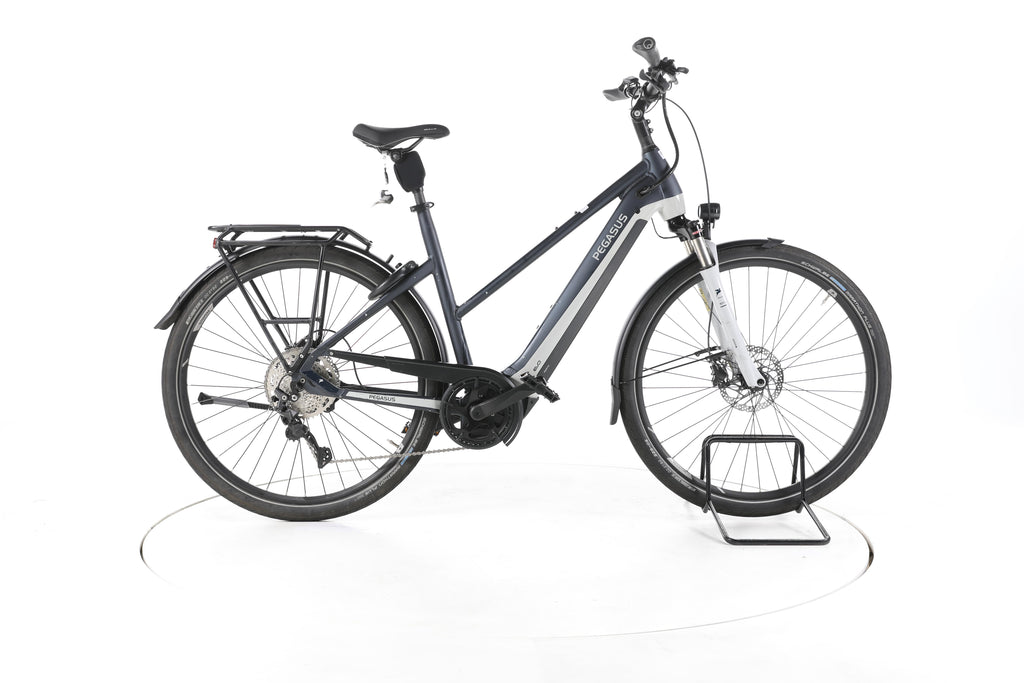 Pegasus Premio Evo 10 Lite Trekking E-Bike - Image 1