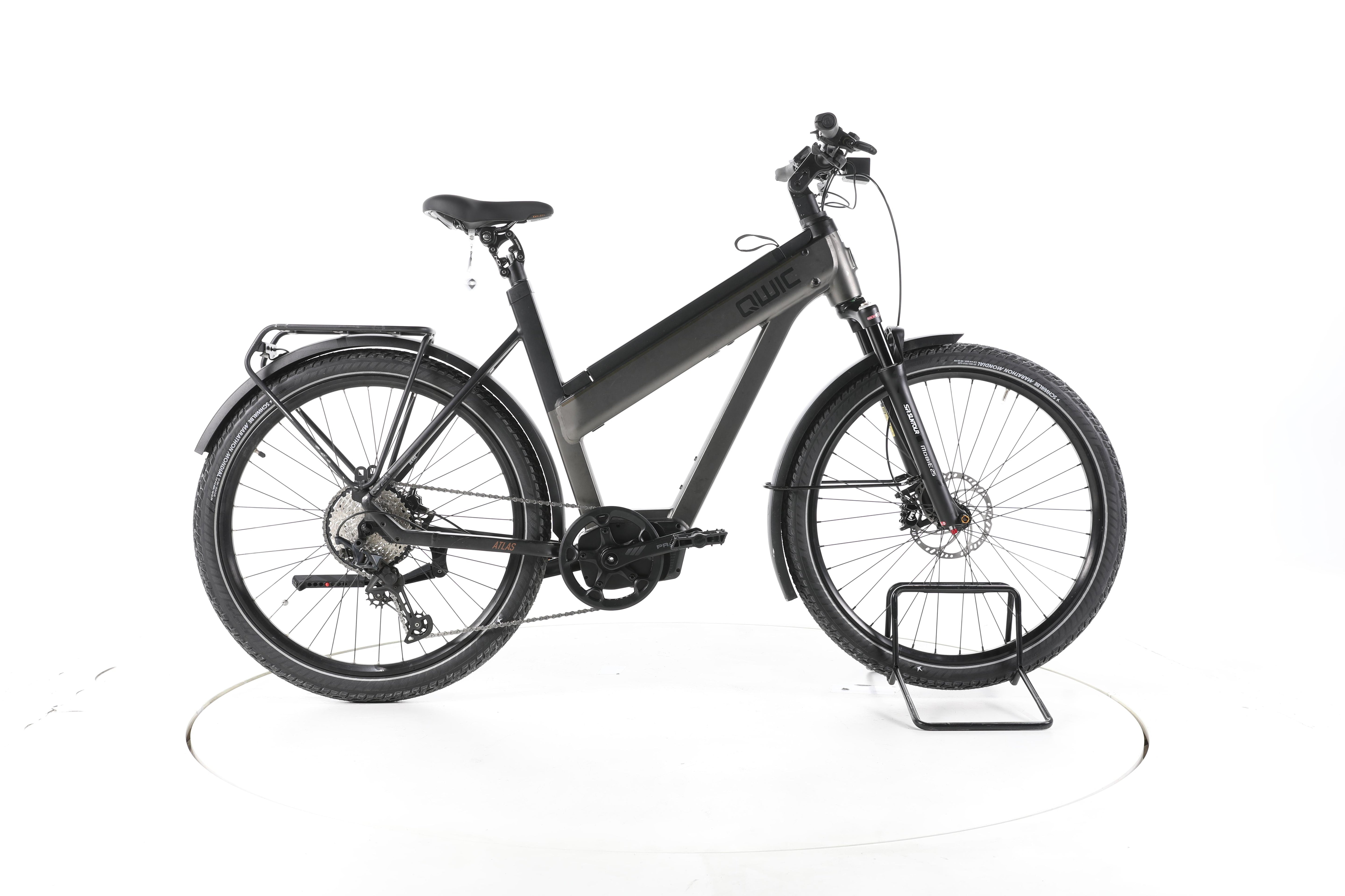 QWIC Atlas Dusty Trekking E-Bike - Image 1