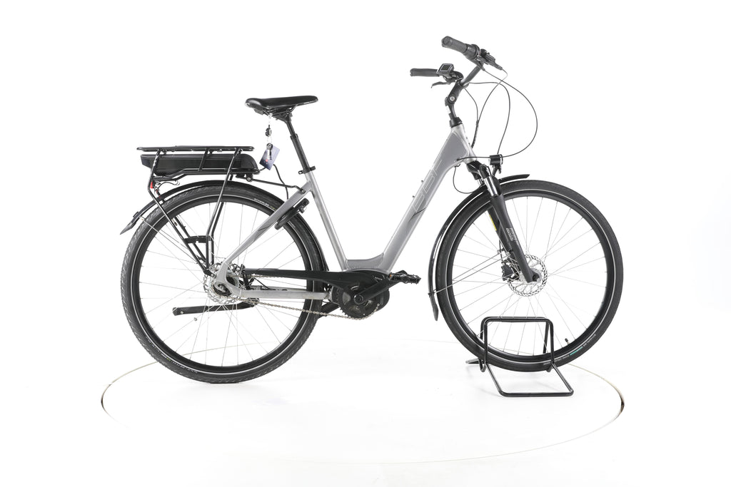 Scott Axis 40 Trekking E-Bike 2025 - Image 1