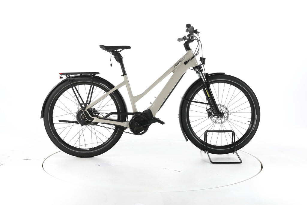 Specialized Turbo Vado 3.0 Trekking E-Bike - Image 1