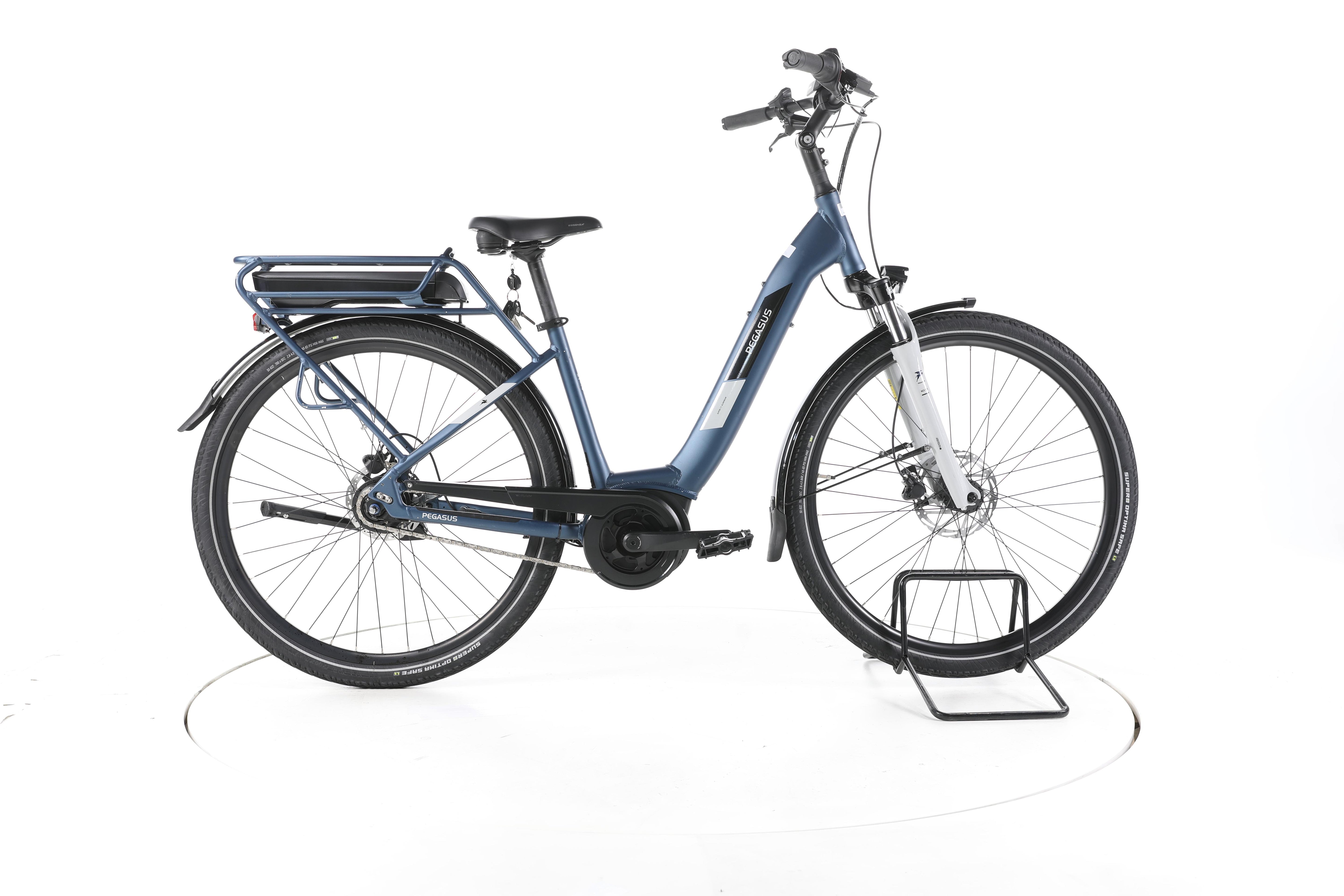Pegasus Solero E8R Plus City E-Bike Tiefeinsteiger - Image 1