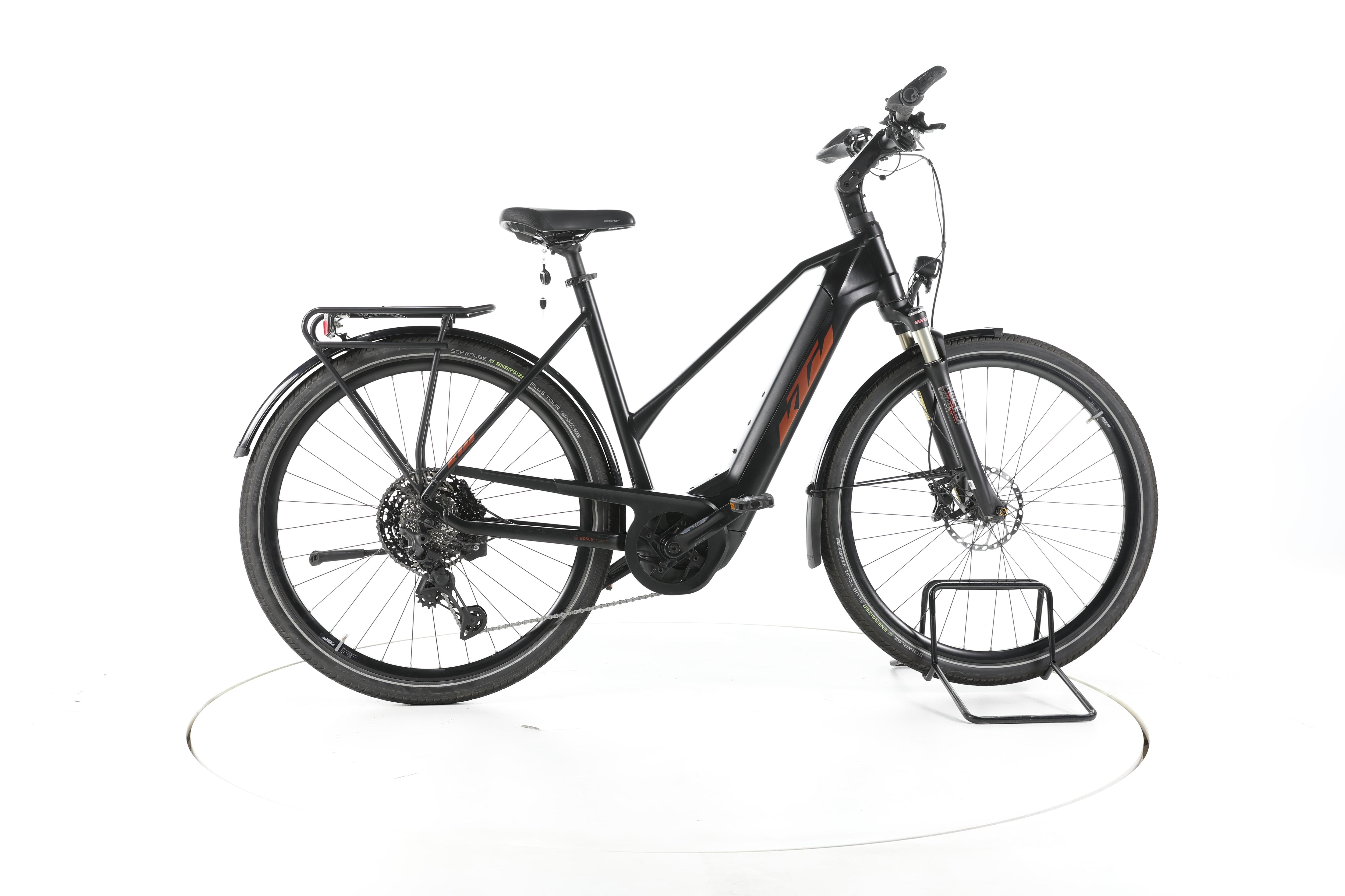 KTM Macina Ultimate XTS Trekking E-Bike - Image 1