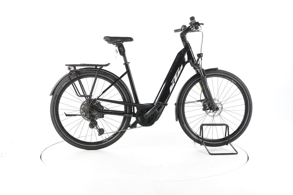 KTM Macina Premium Trekking E-Bike Tiefeinsteiger - Image 1