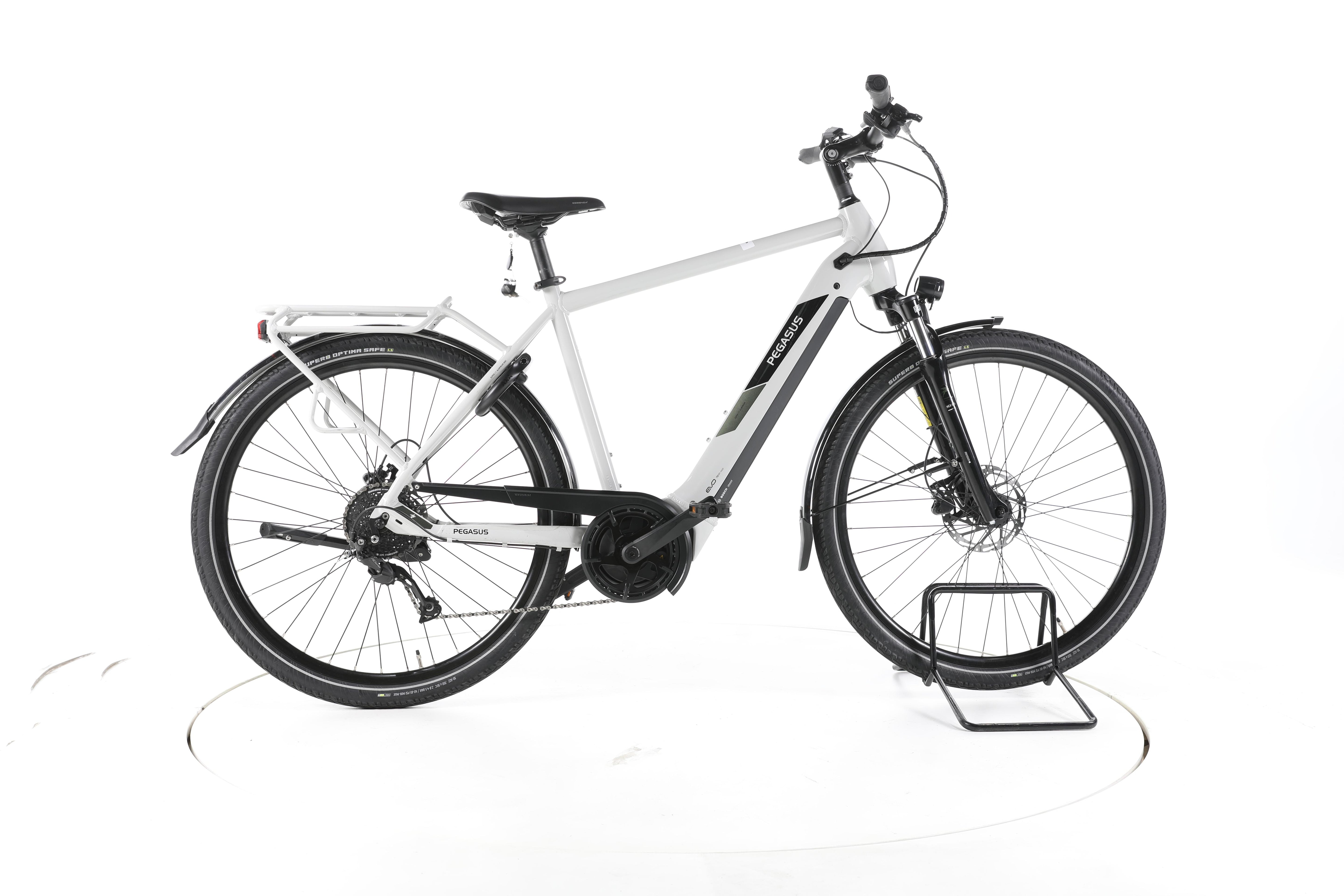 Pegasus Solero Evo 9 Trekking E-Bike - Image 1