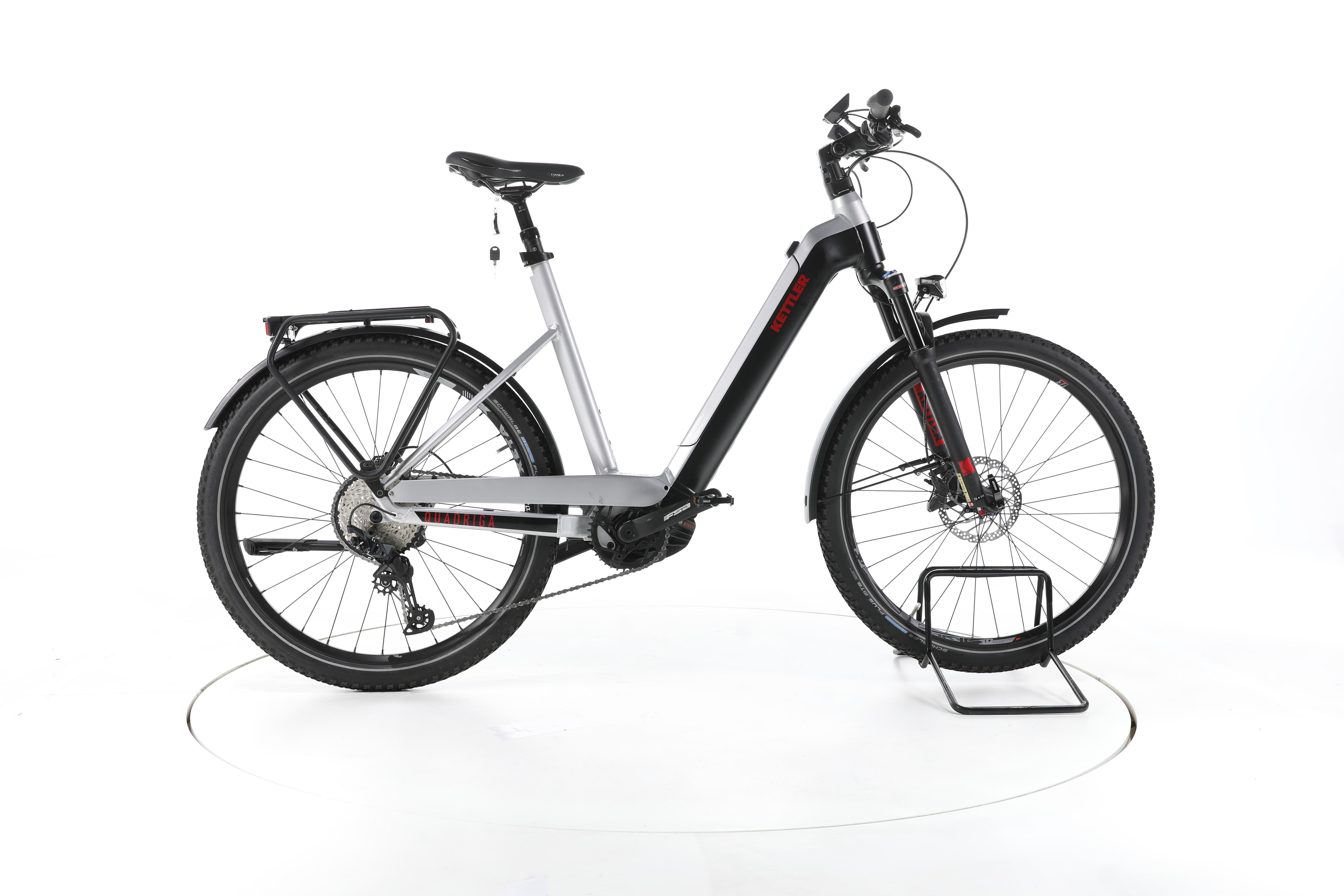 Kettler Quadriga Town & Country Pro Trekking E-Bike Tiefeinsteiger - Image 1