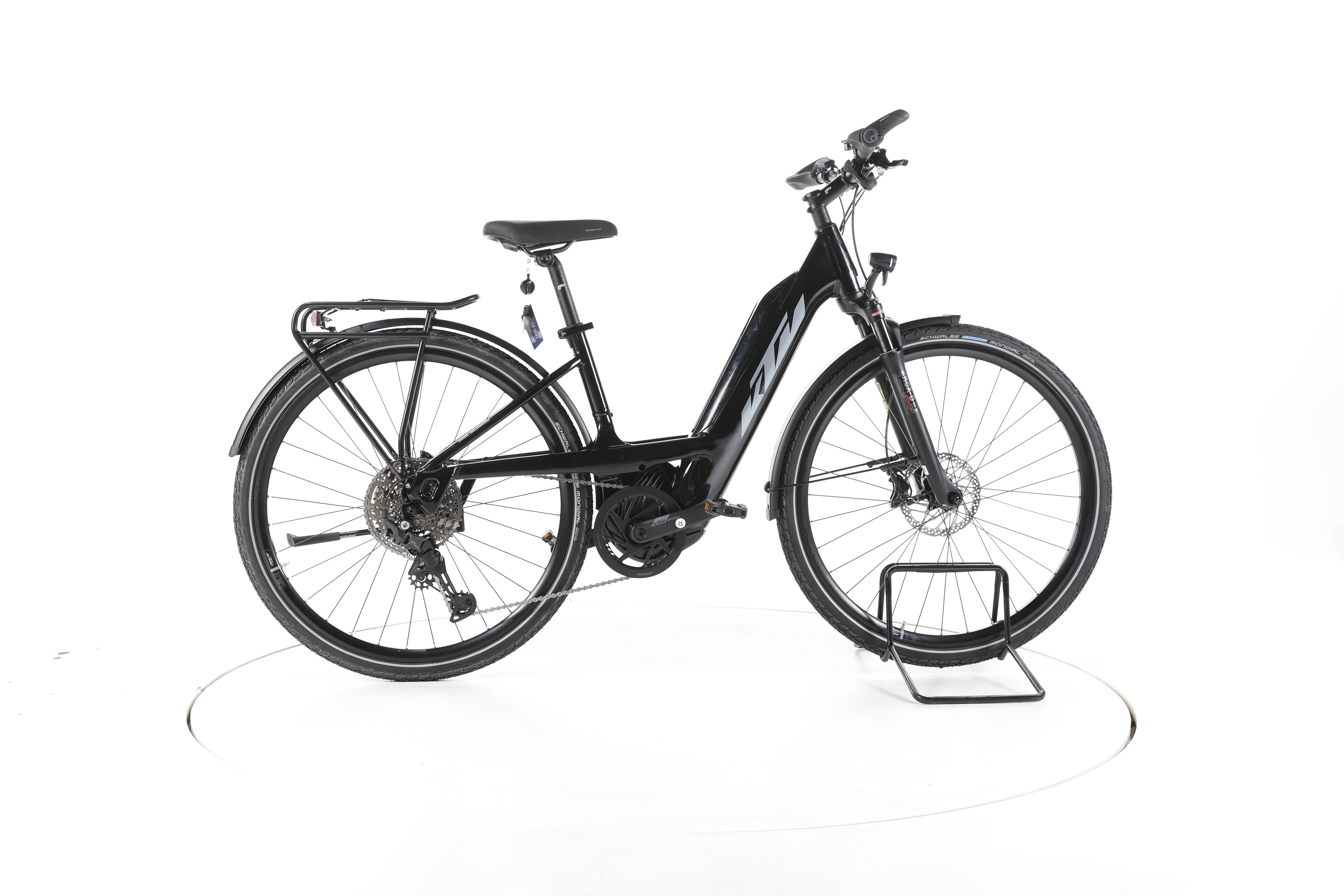 KTM MACINA SPORT 610 PTS Trekking E-Bike Tiefeinsteiger - Image 1