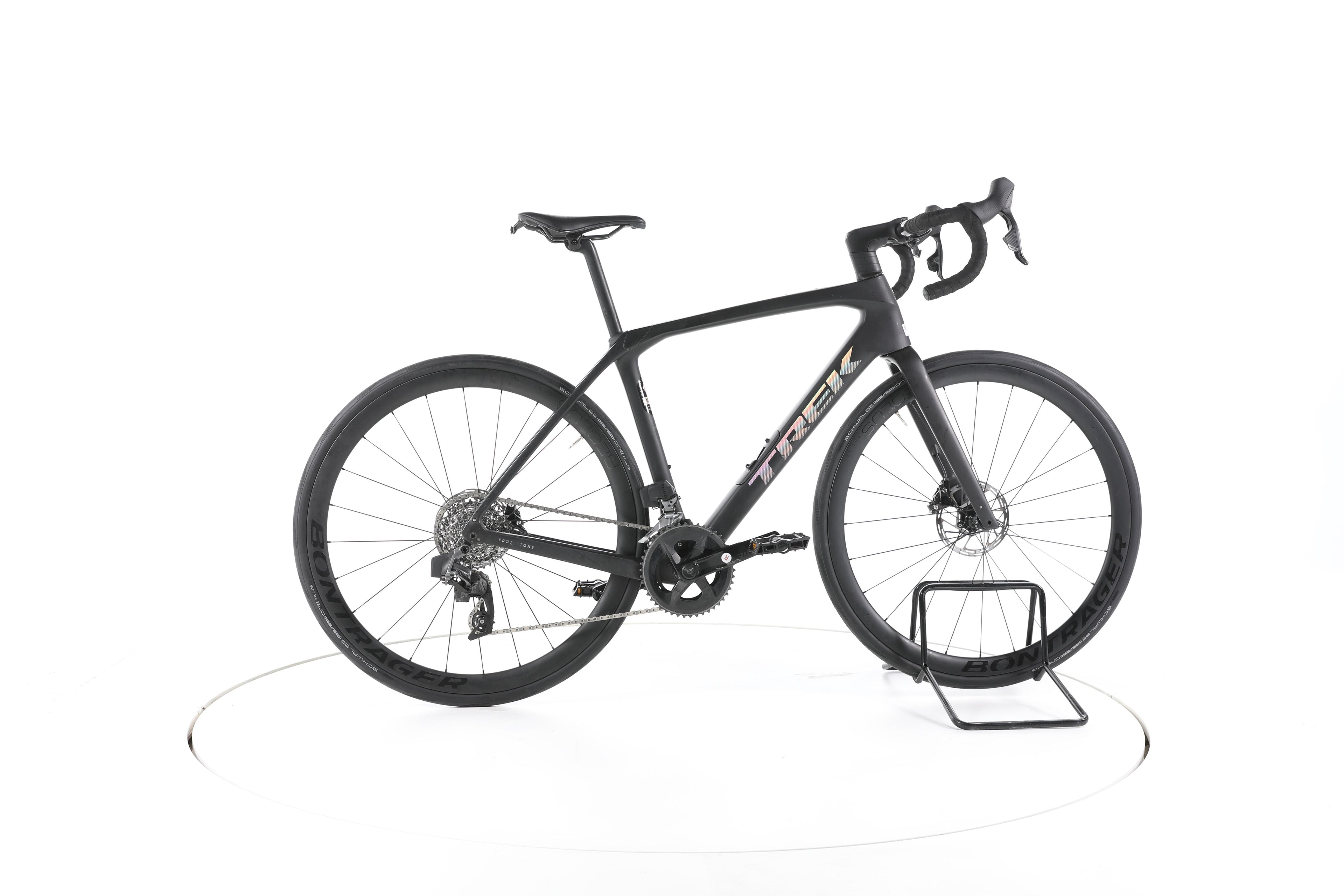 Trek Domane SLR 6 AXS Gen 4 - Image 1