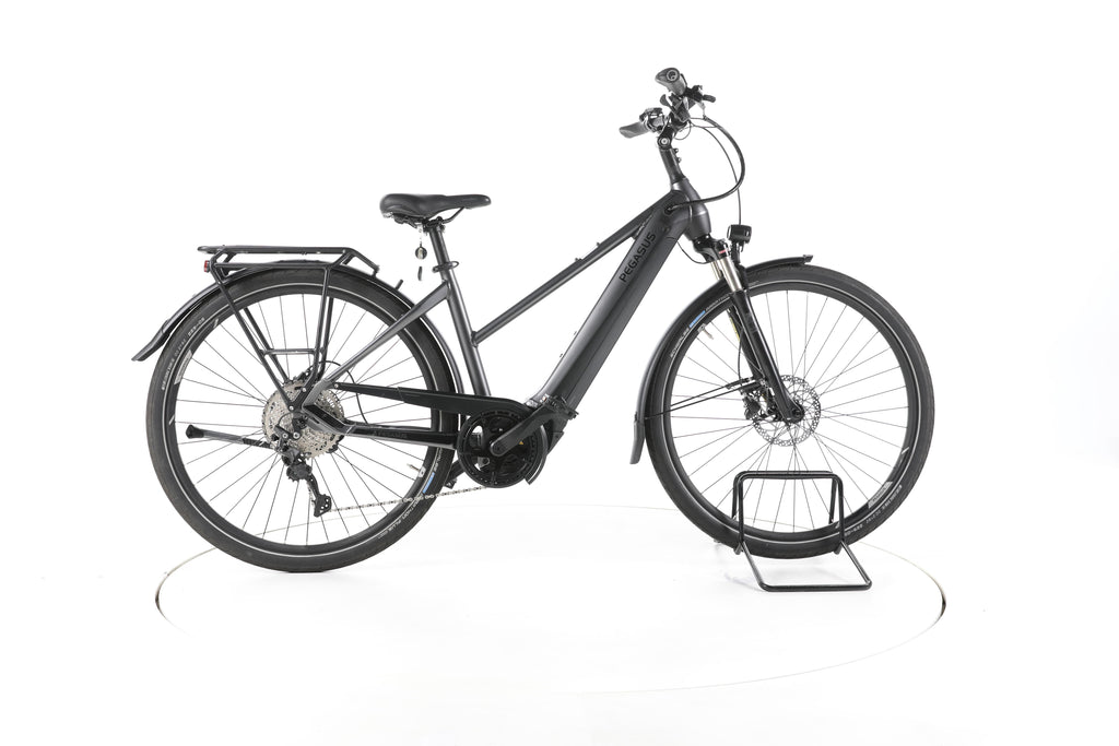 Pegasus Premio EVO 10 Lite Trekking E-Bike - Image 1