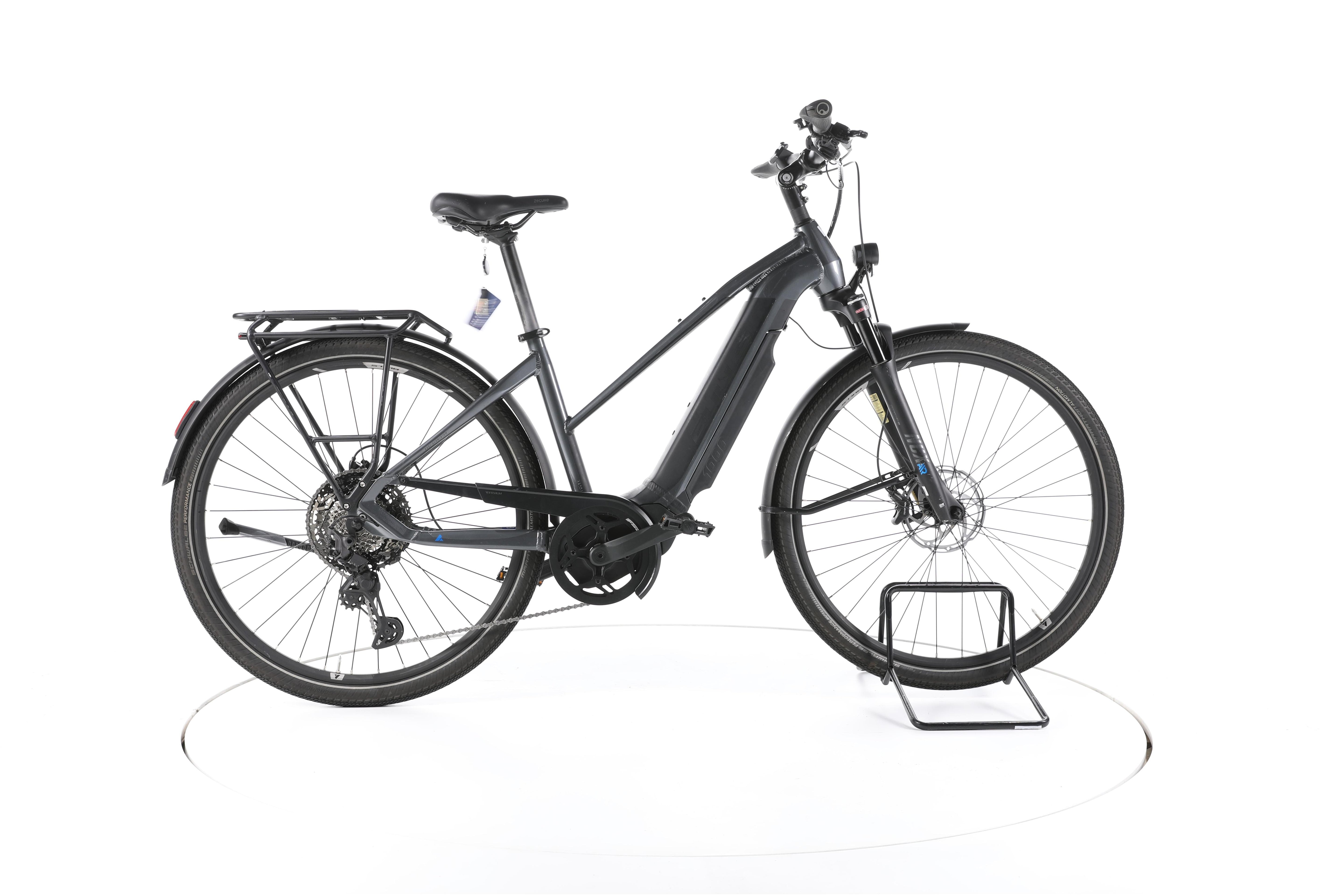 Bulls Lacuba Evo 11 Trekking E-Bike - Image 1