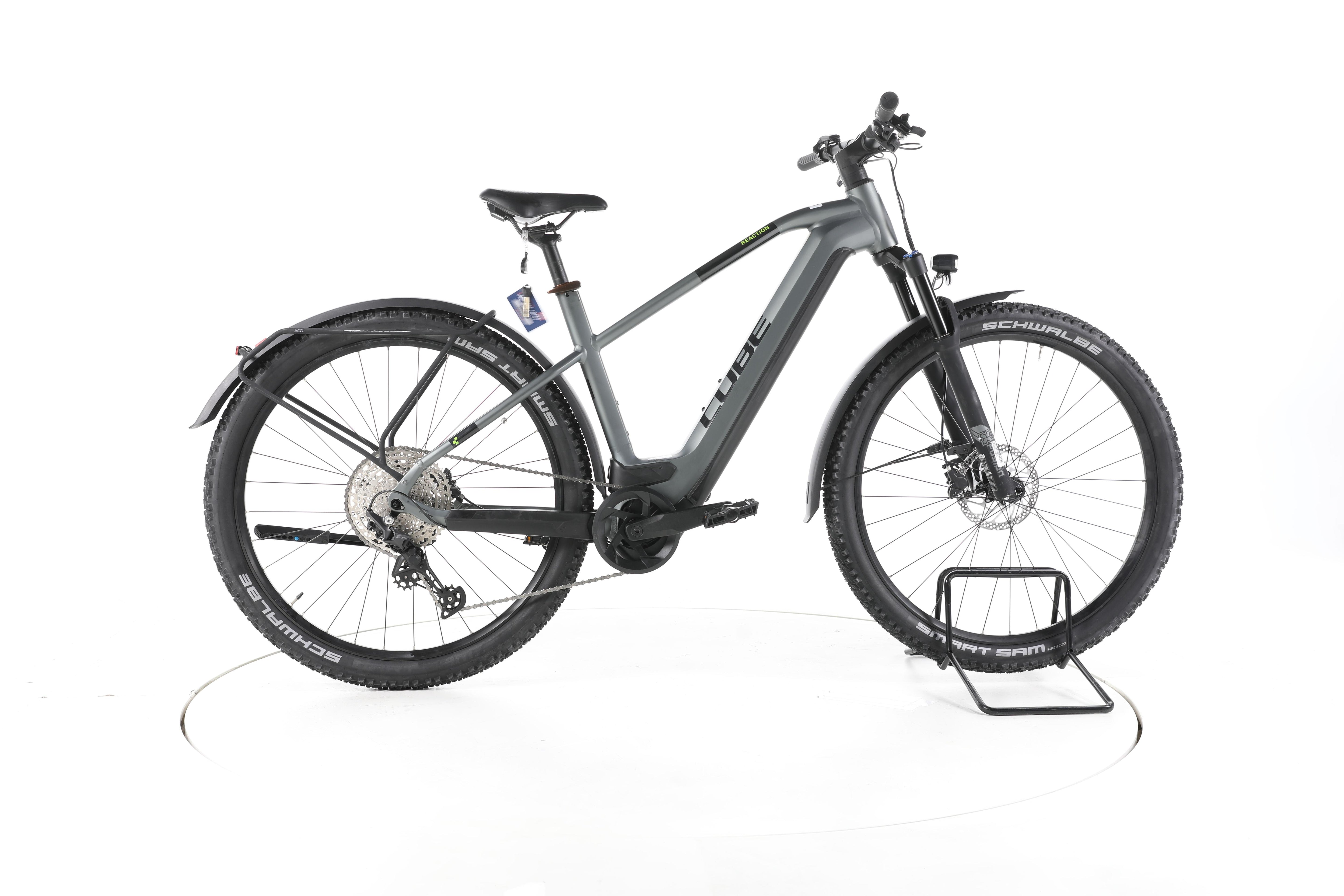 Cube Reaction Hybrid Pro Allroad Trekking E-Bike - Image 1