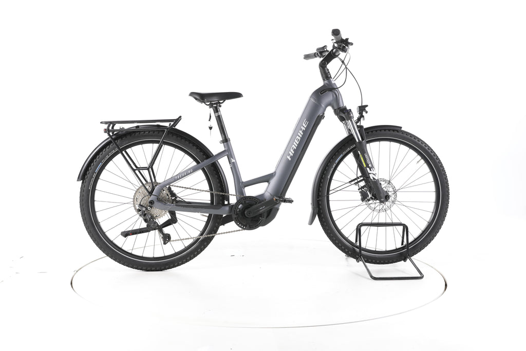 Haibike Trekking 4 Trekking E-Bike Tiefeinsteiger - Image 1