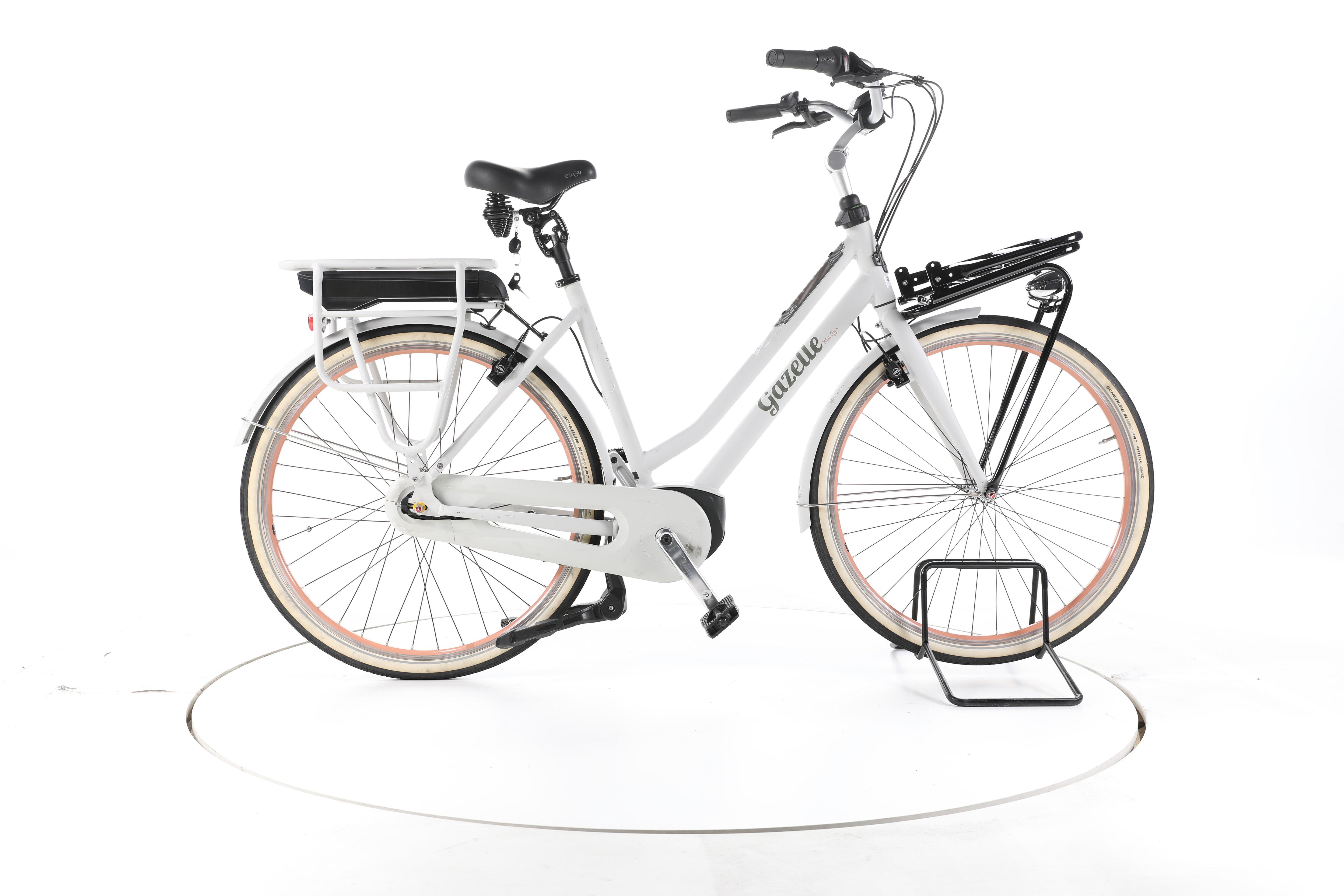 Gazelle Miss Grace C7 HMB City E-Bike - Image 1
