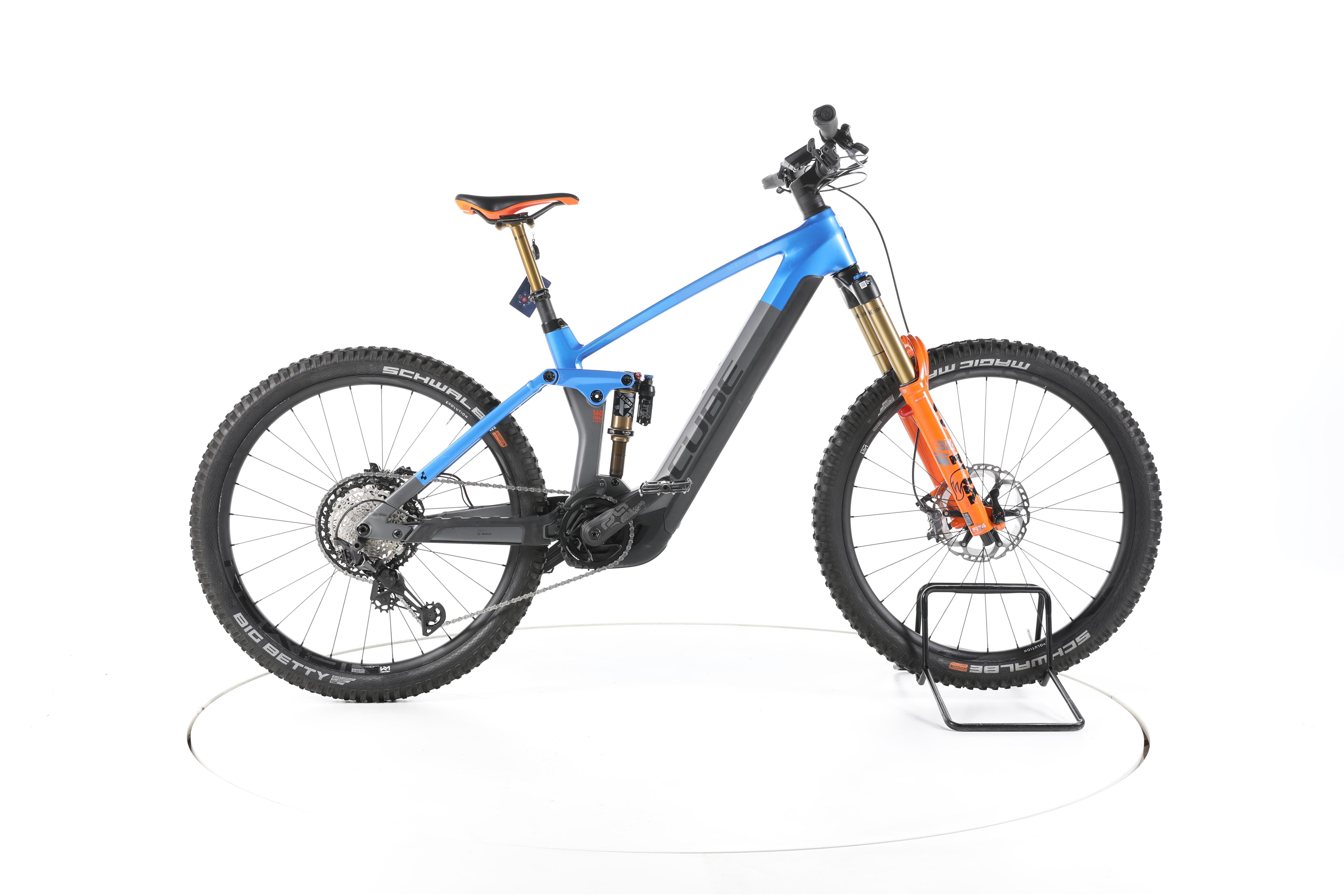 Cube Stereo Hybrid 160 HPC Actionteam Fully E-Bike Carbon - Image 1