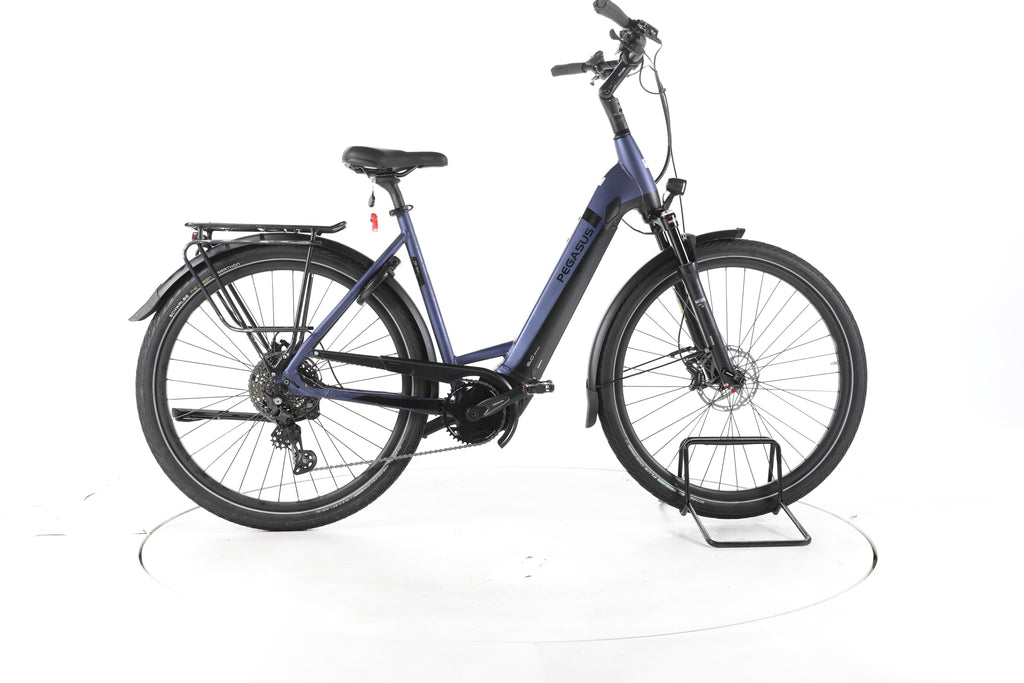 Pegasus Strong EVO Lite Trekking E-Bike Tiefeinsteiger - Image 1
