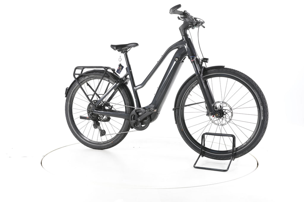Giant Explore E+ 3 Trekking E-Bike - Image 2