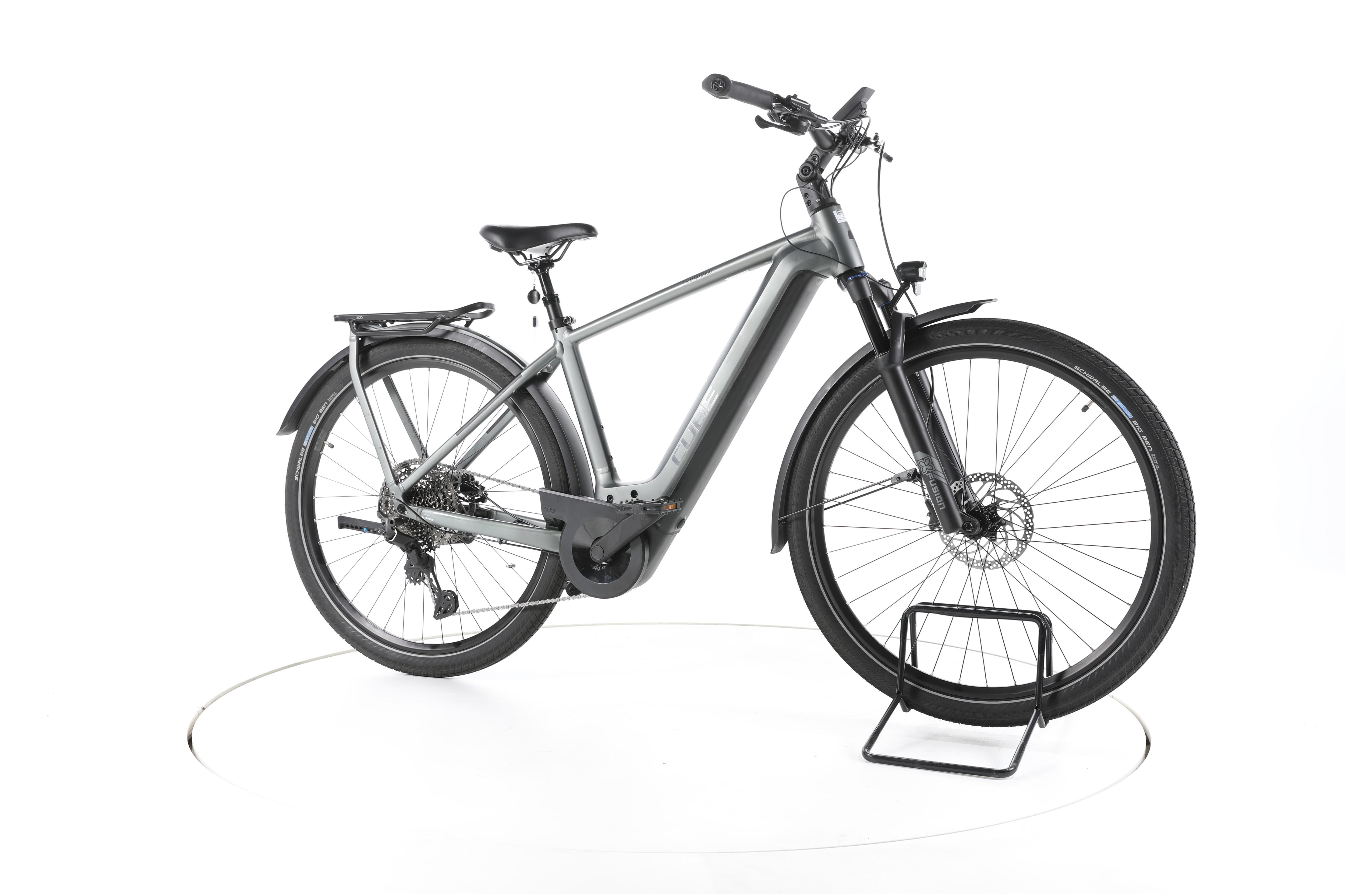 Cube Kathmandu Hybrid Pro Trekking E-Bike 2024 - Image 2