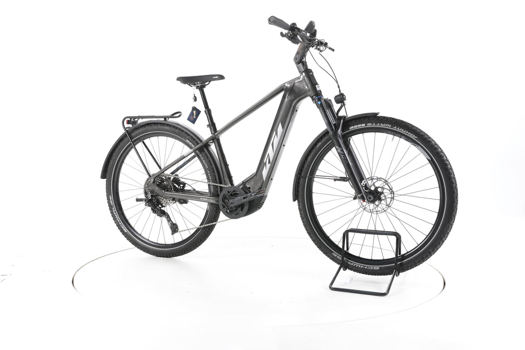 KTM Macina Team LFC Trekking E-Bike - Image 2